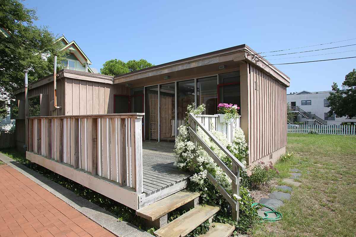 11 Stockton Place - Cape May