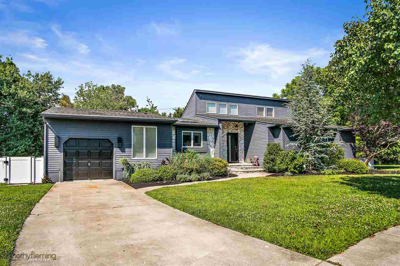 305 N Vineyard Court - Lower Township