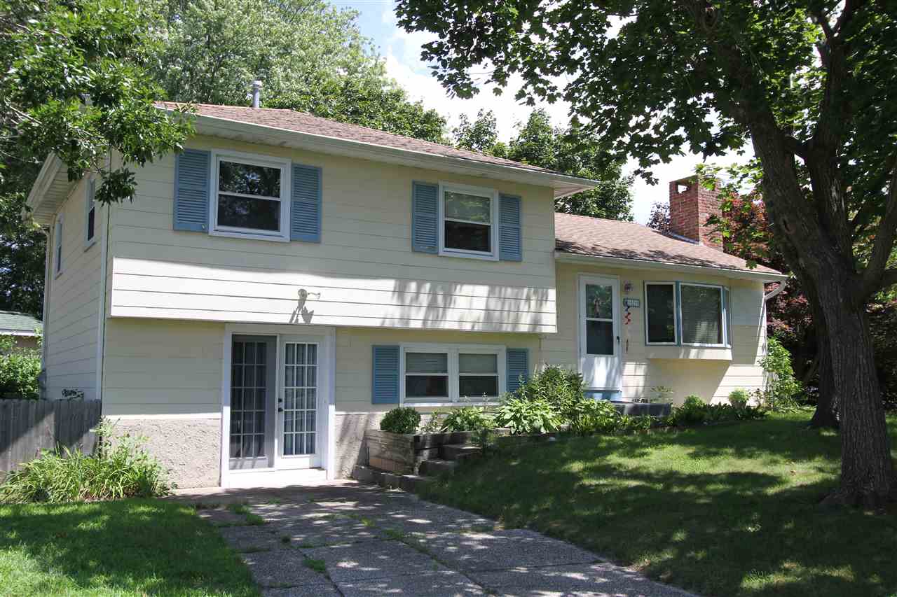 121 Roslyn Avenue - North Cape May