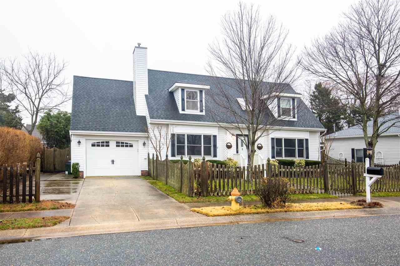 217 E Vineyard Court - Lower Township