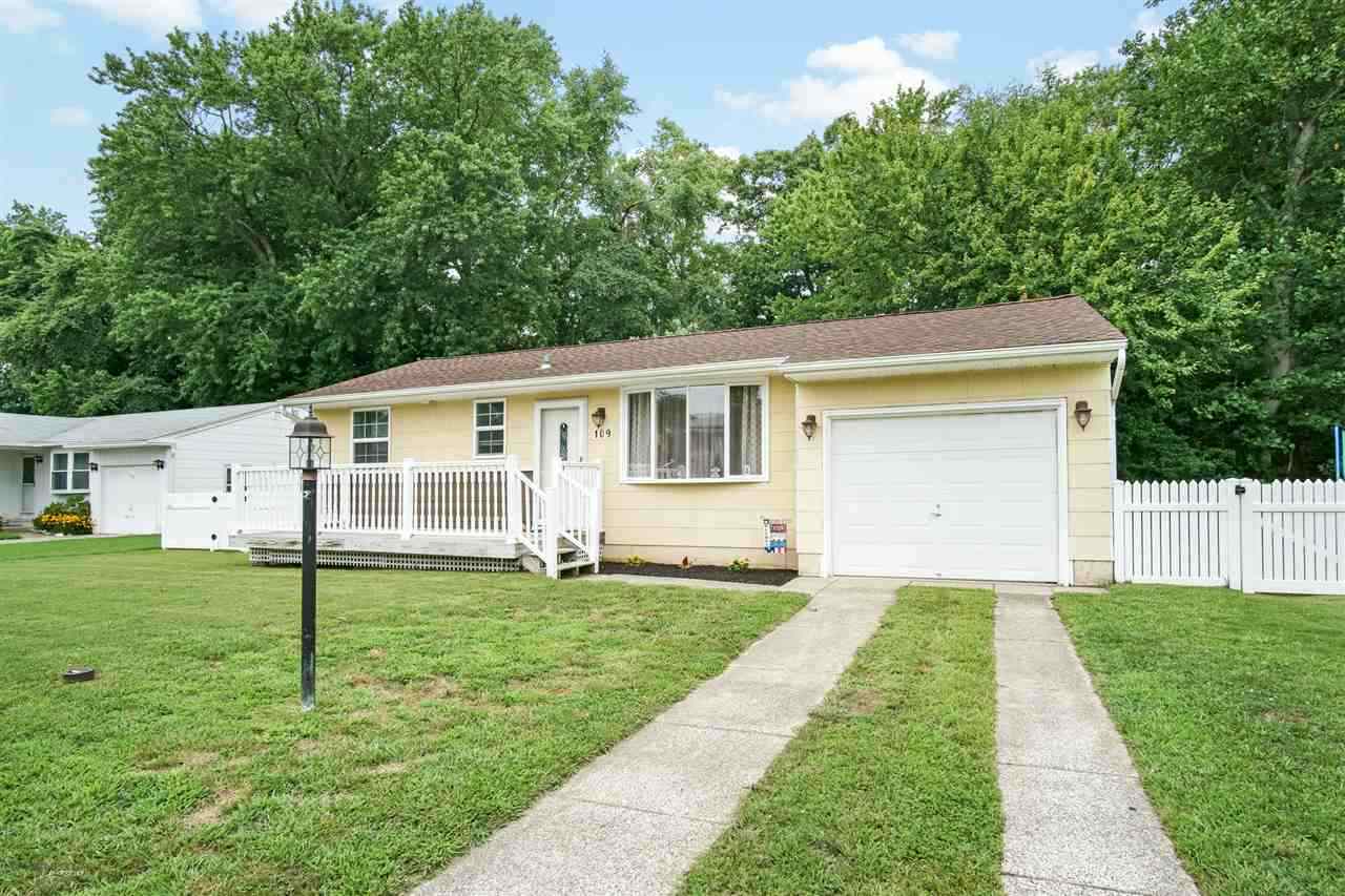 109 Mathemek Street - North Cape May