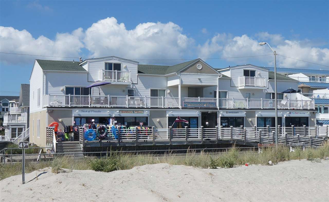 Sea Isle City Rentals 2021 / 327 43rd Place, B Sea Isle City, NJ