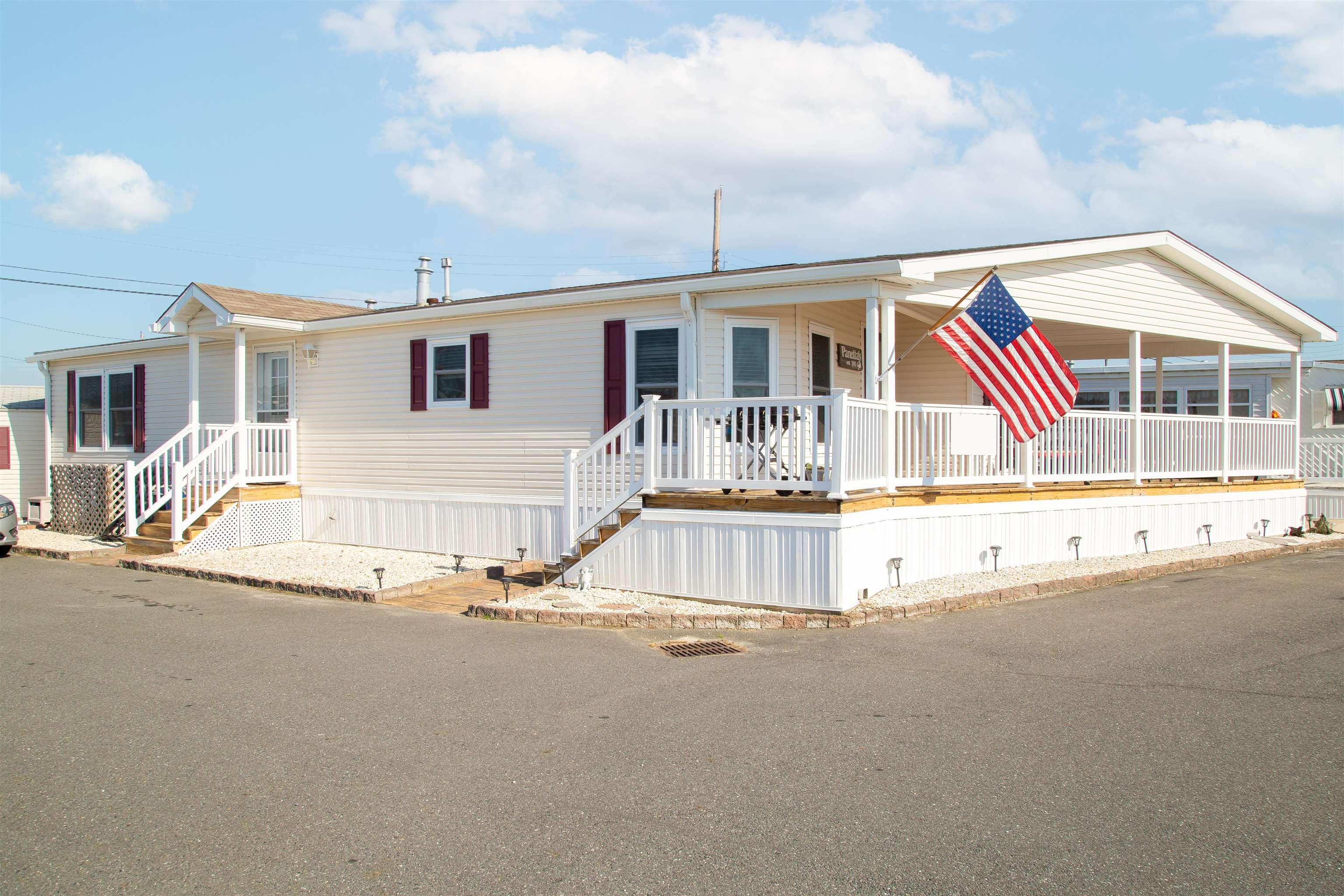 39 Buttercup Road - Lower Township