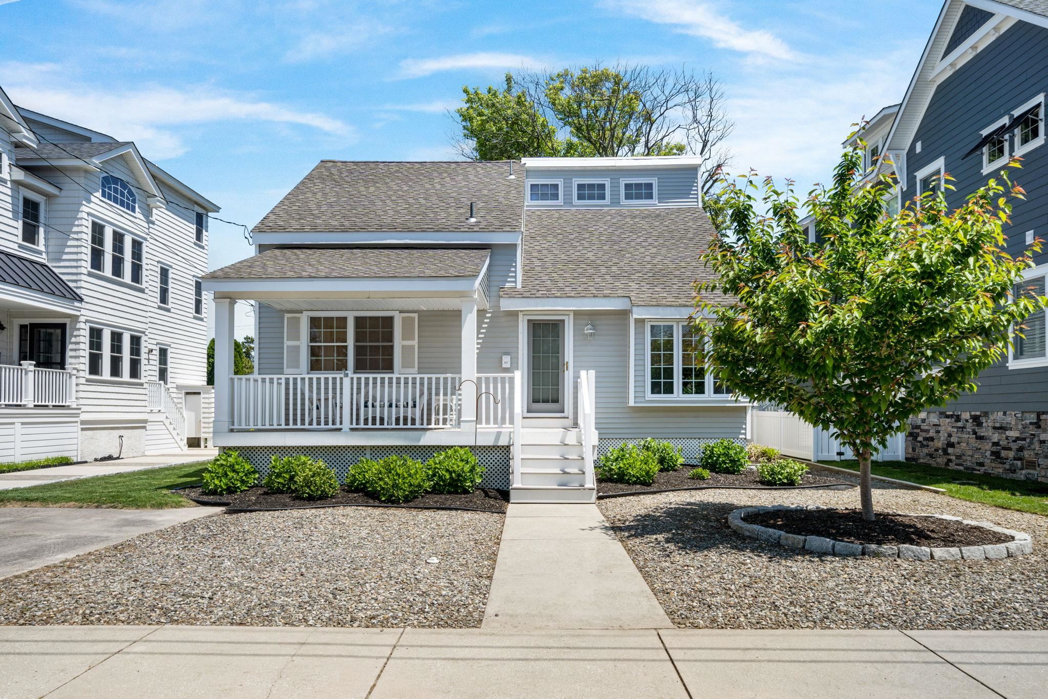 147 14th Street, Avalon