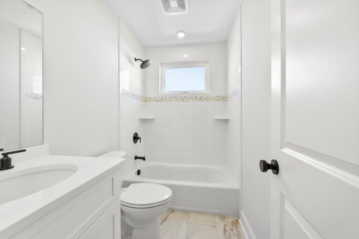 227 40th Street - Picture 11