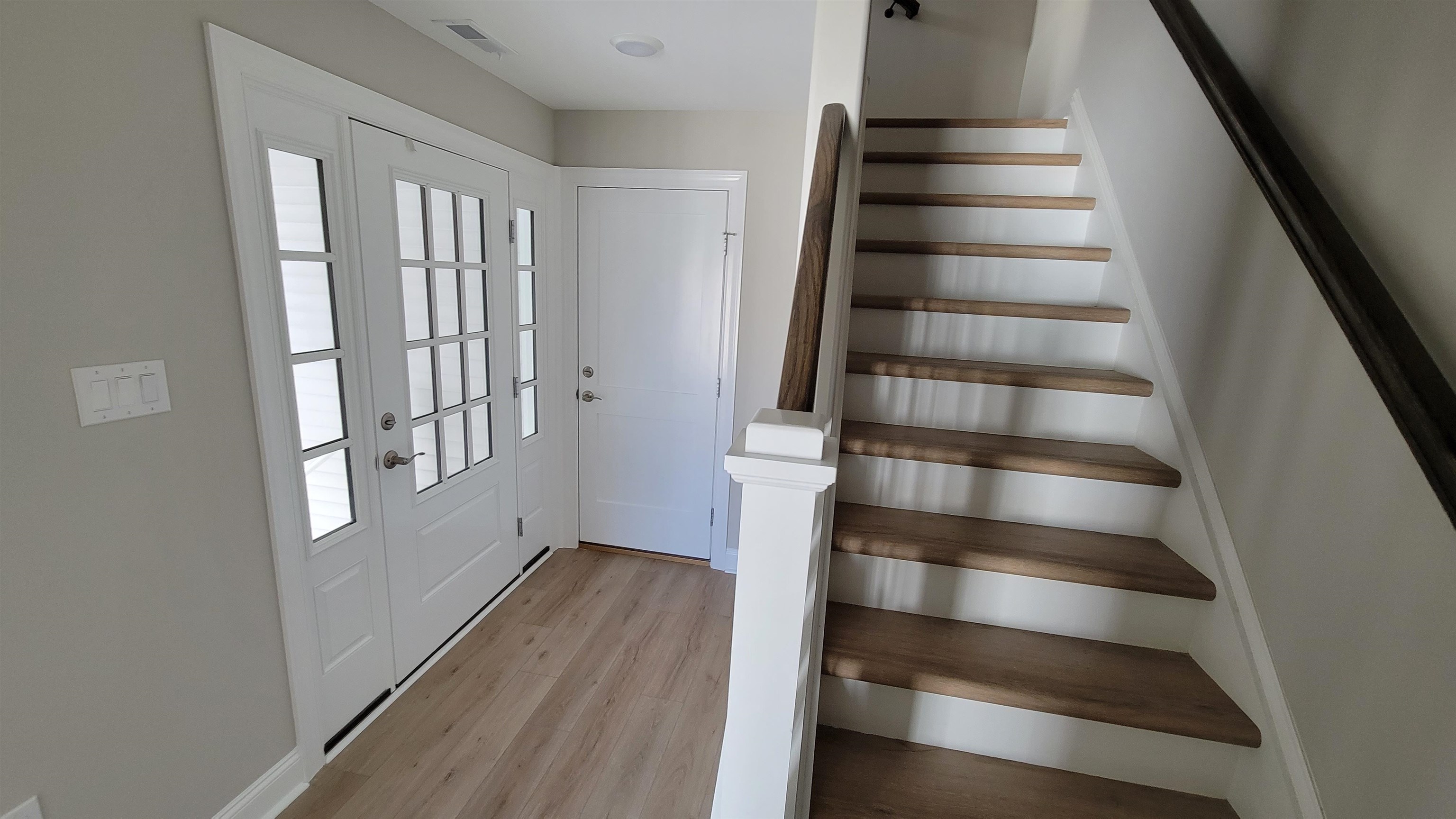 7308 Landis Avenue - Picture 8