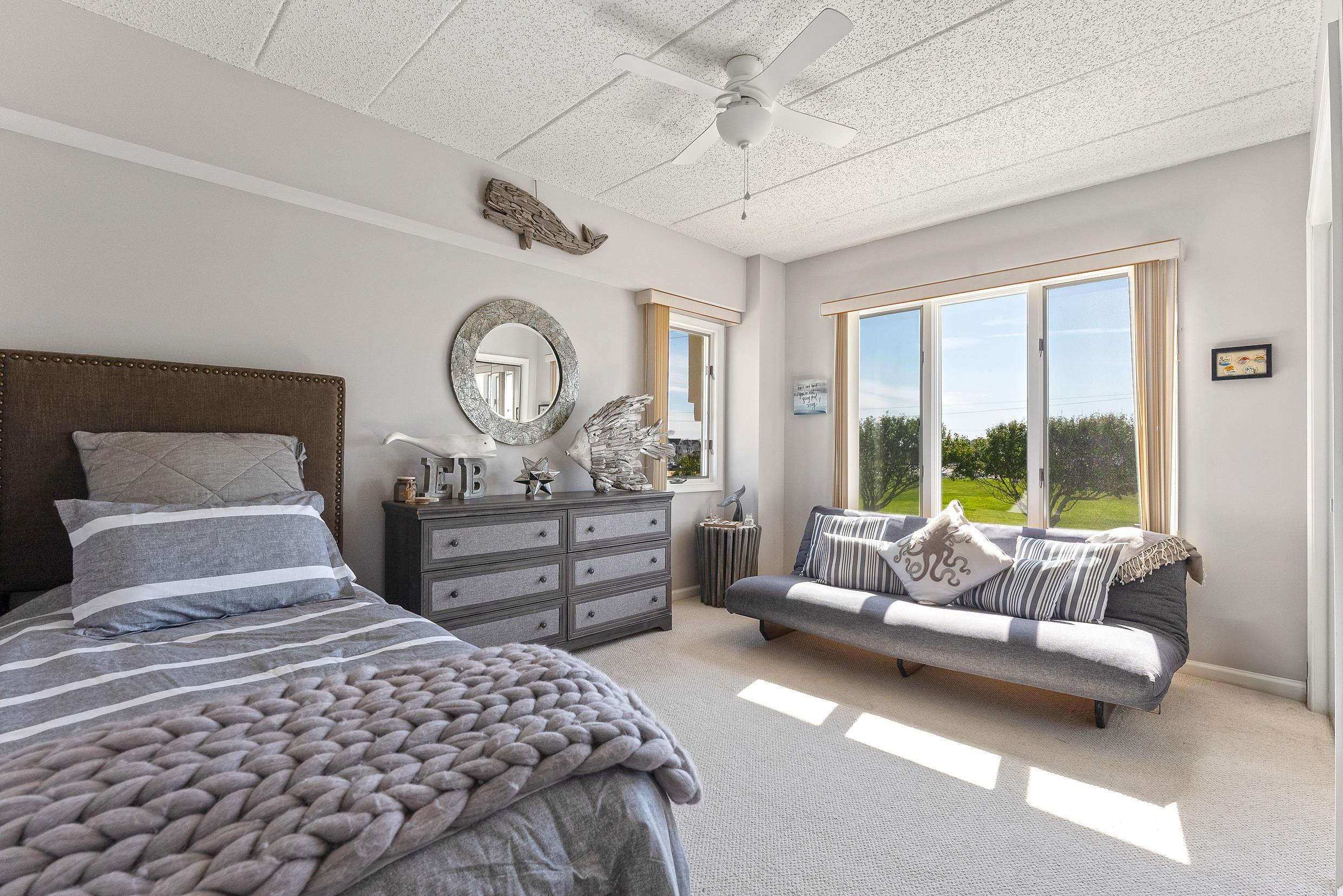 1100 Ocean Drive