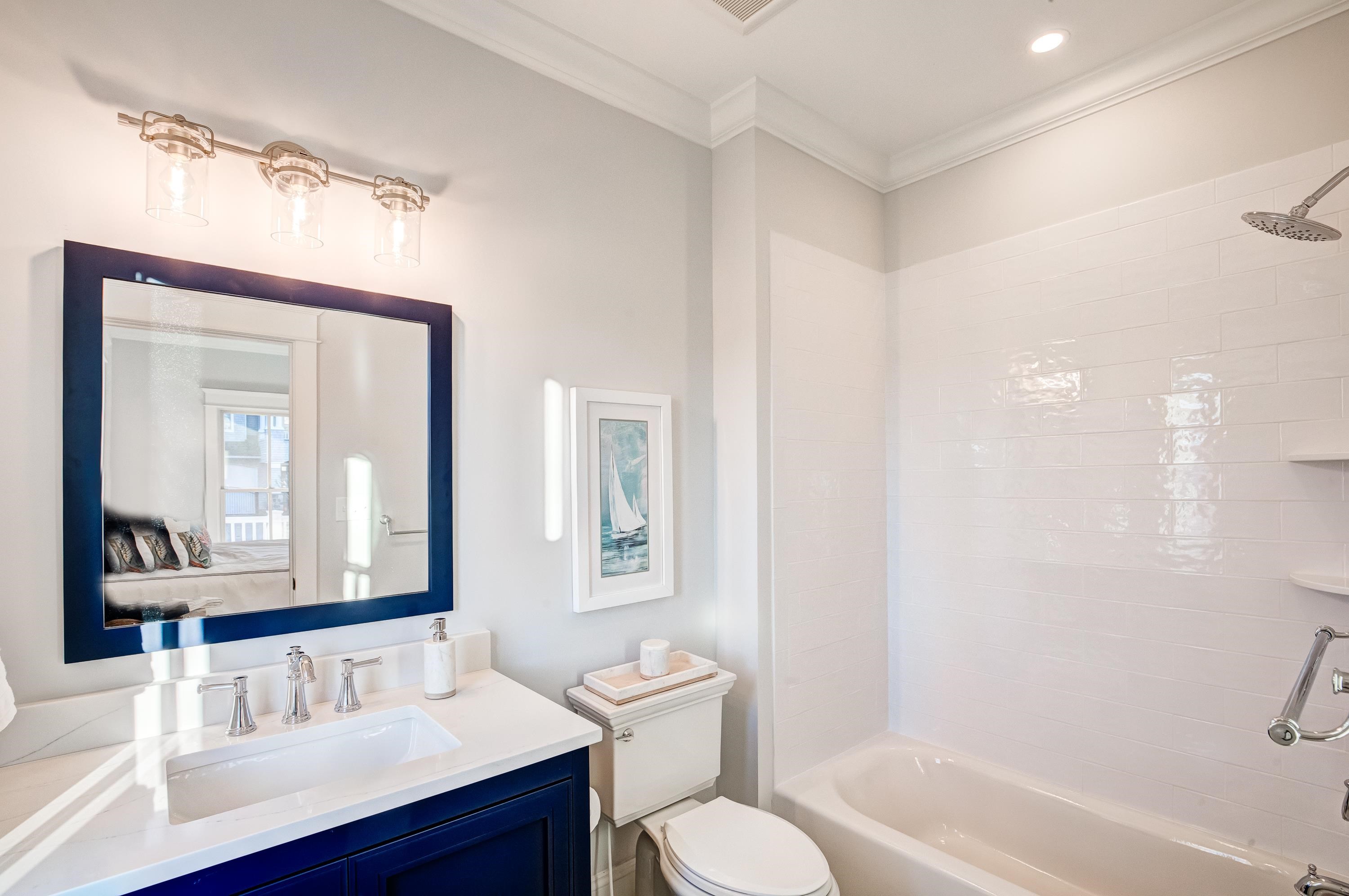 136 107th Street - Picture 32
