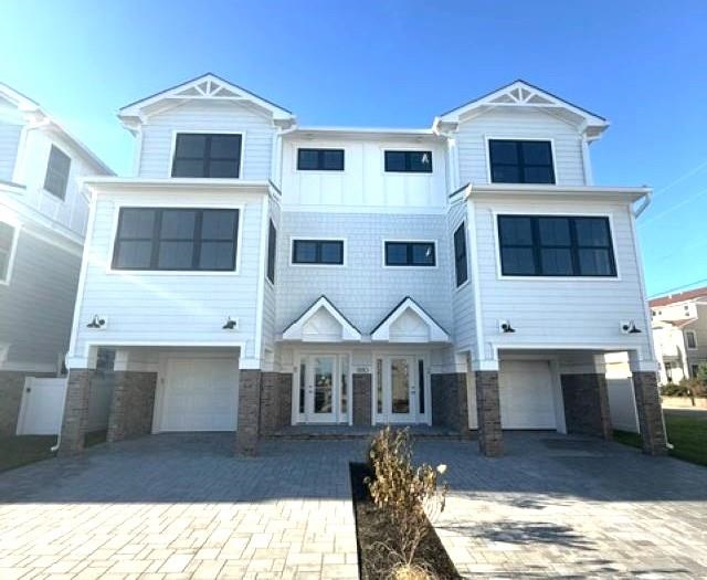 The deSatnick Real Estate Team