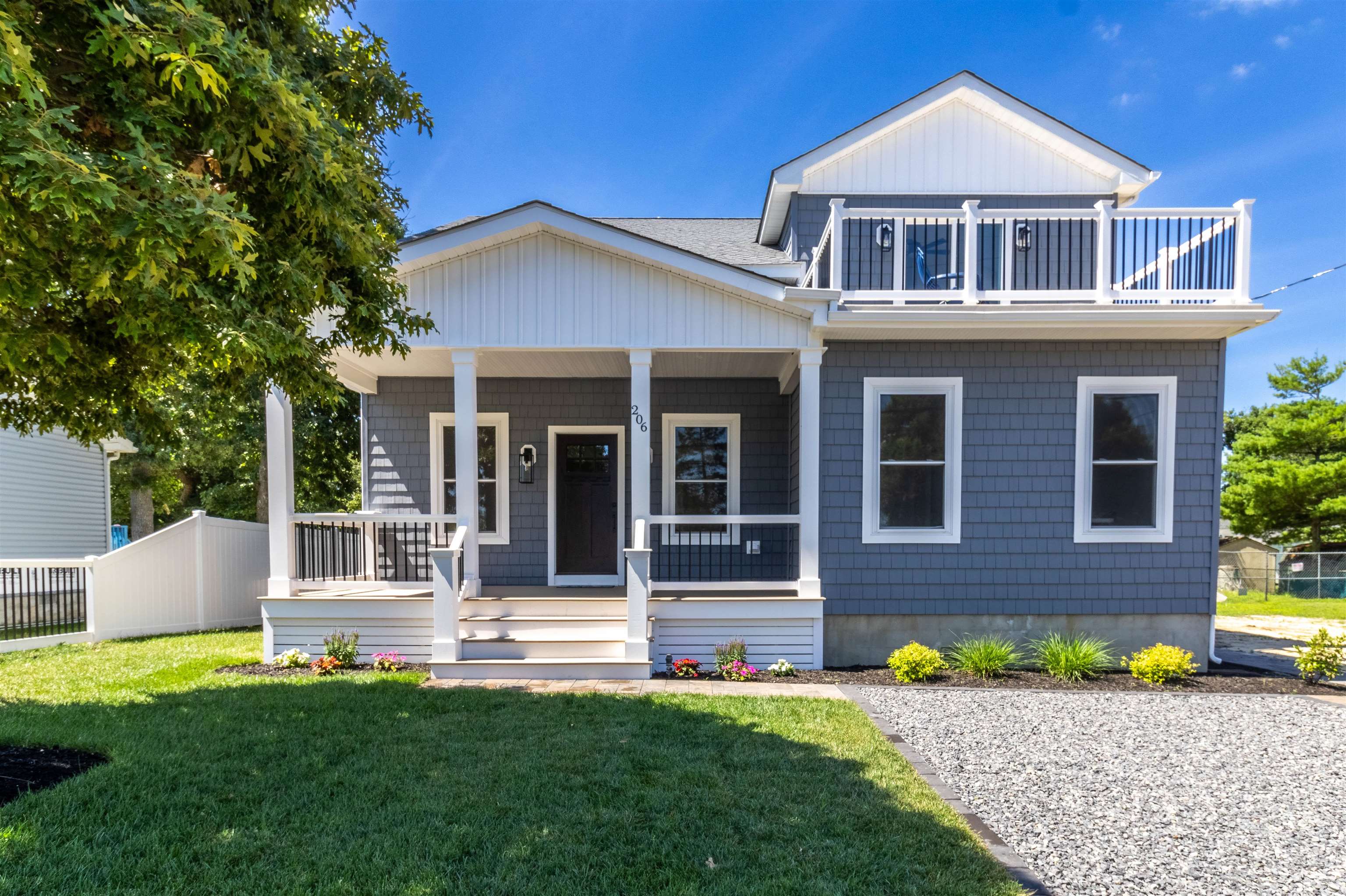 The deSatnick Real Estate Team