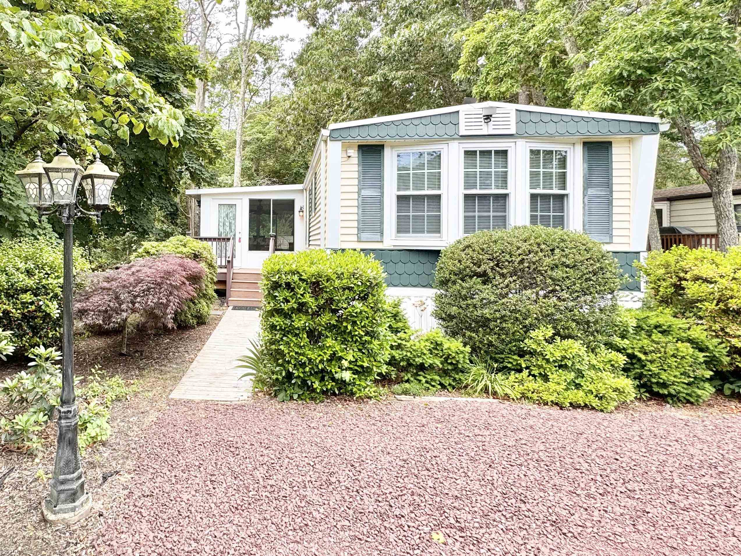 1414 S Shore Road - Palermo