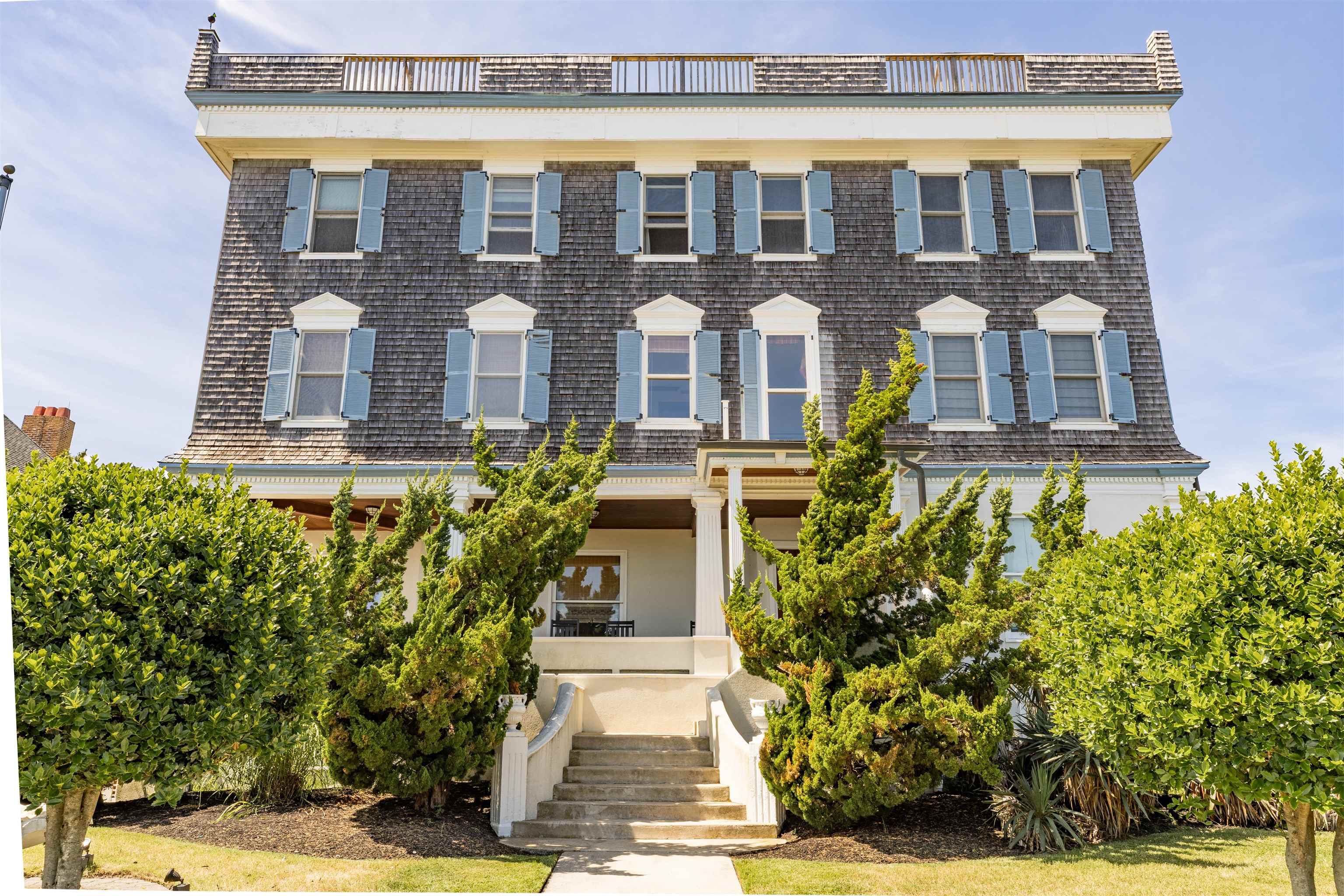 1513 Beach Avenue 1