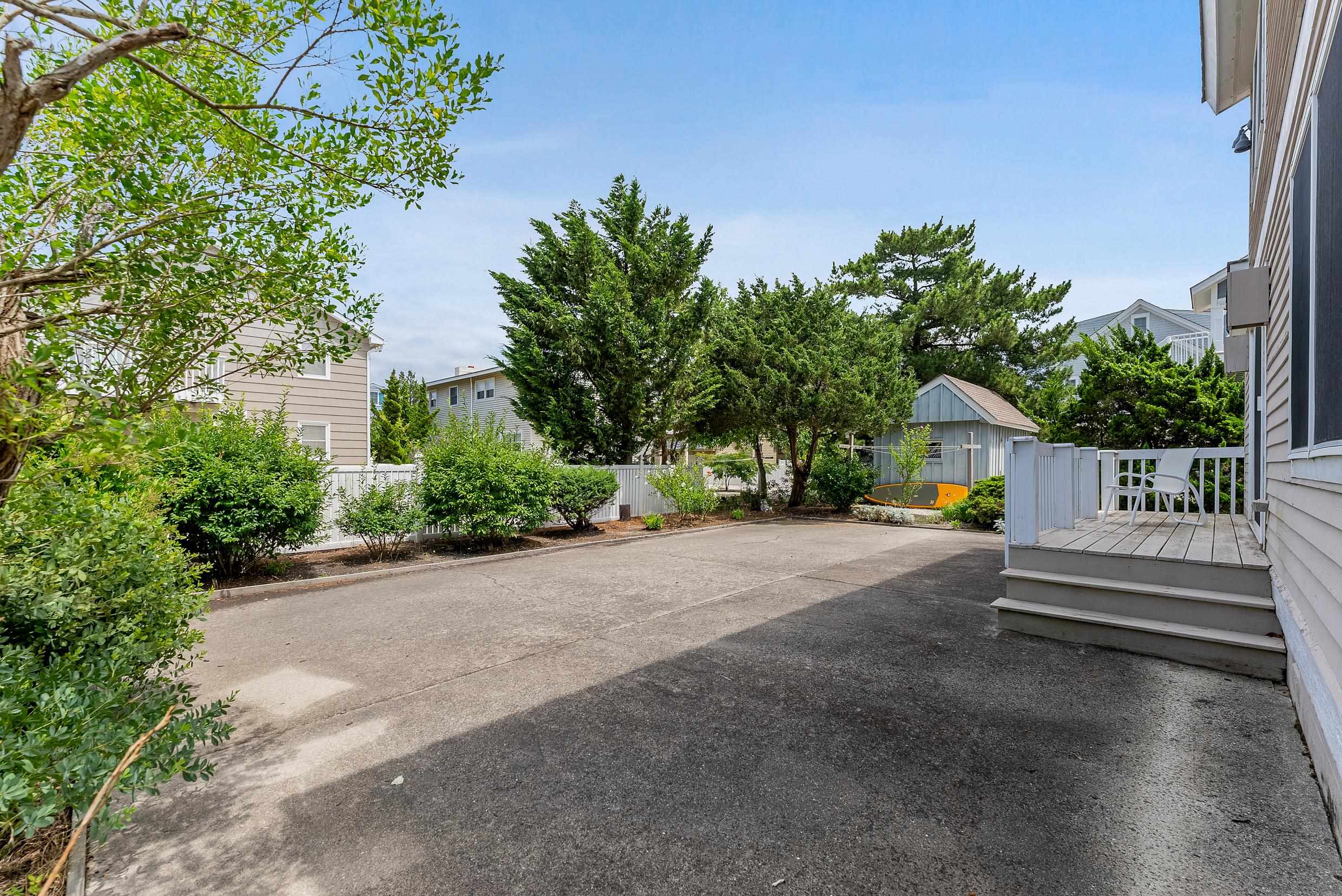 53 E 25th Street - Picture 36