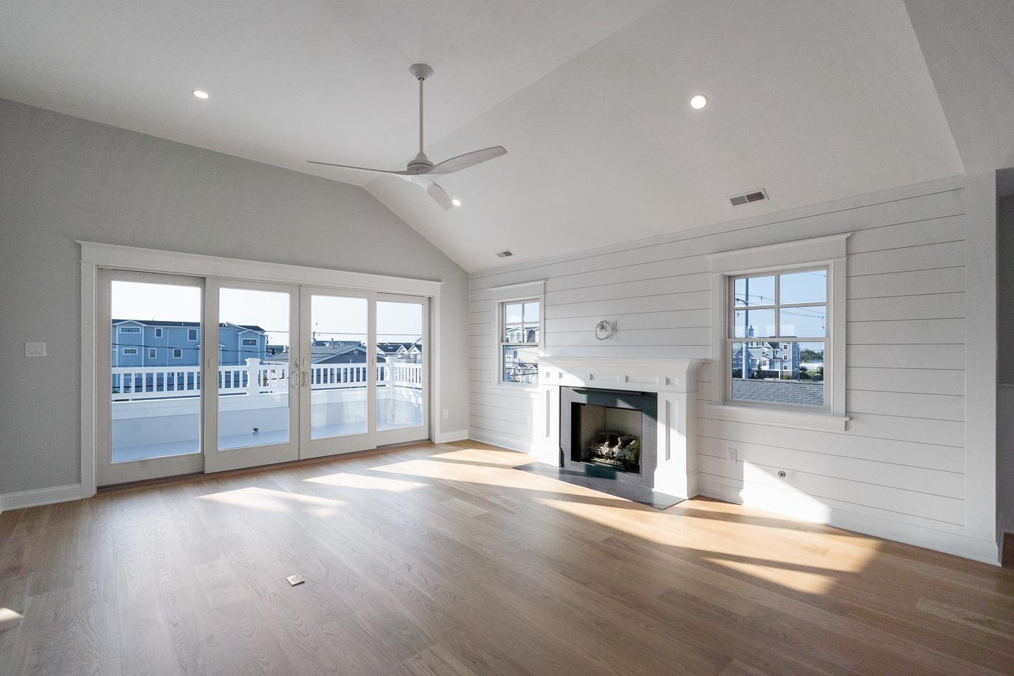 https://cdnparap40.paragonrels.com/ParagonImages/Property/P4/CAPEMAY/242216/14/0/0/3ff9a0ad870a42128ba116a6c0ff0ac4/1/323c84cade29af22aad6dd280fcf822f/242216-35a18373-065c-4f4b-9797-d14a36fe9058.JPG