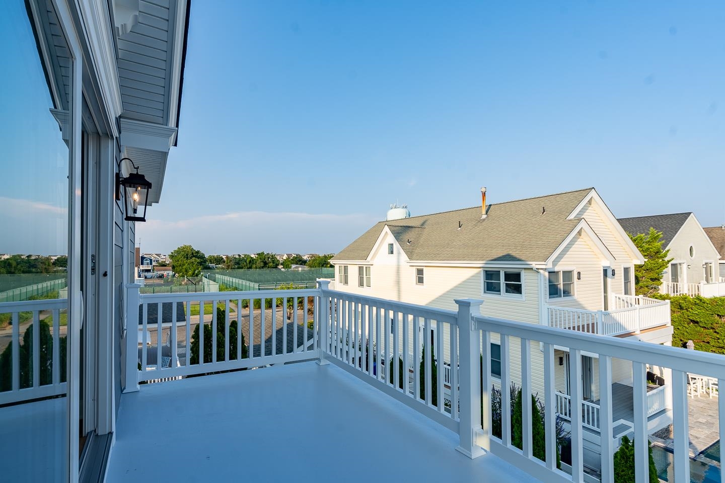 https://cdnparap40.paragonrels.com/ParagonImages/Property/P4/CAPEMAY/242216/9/0/0/823593e28e92b828fc18e1f5a2a5234c/1/323c84cade29af22aad6dd280fcf822f/242216-cd3e7990-7510-4650-ba7a-eed001cbb7ae.JPG