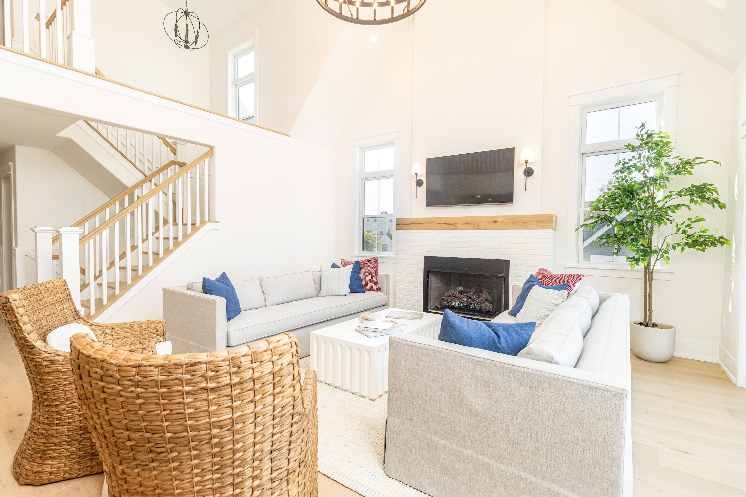 242 36th Street