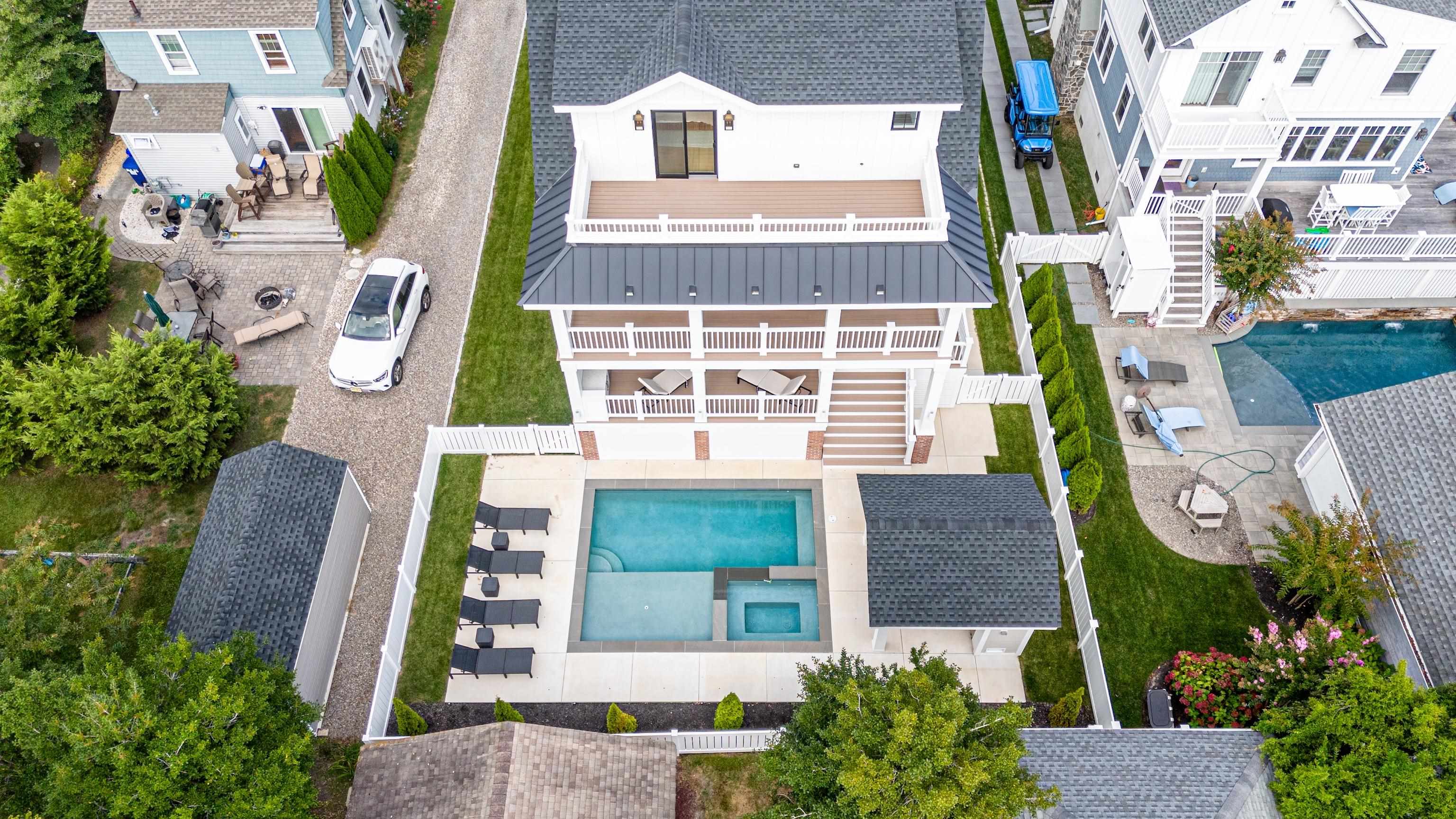 242 36th Street