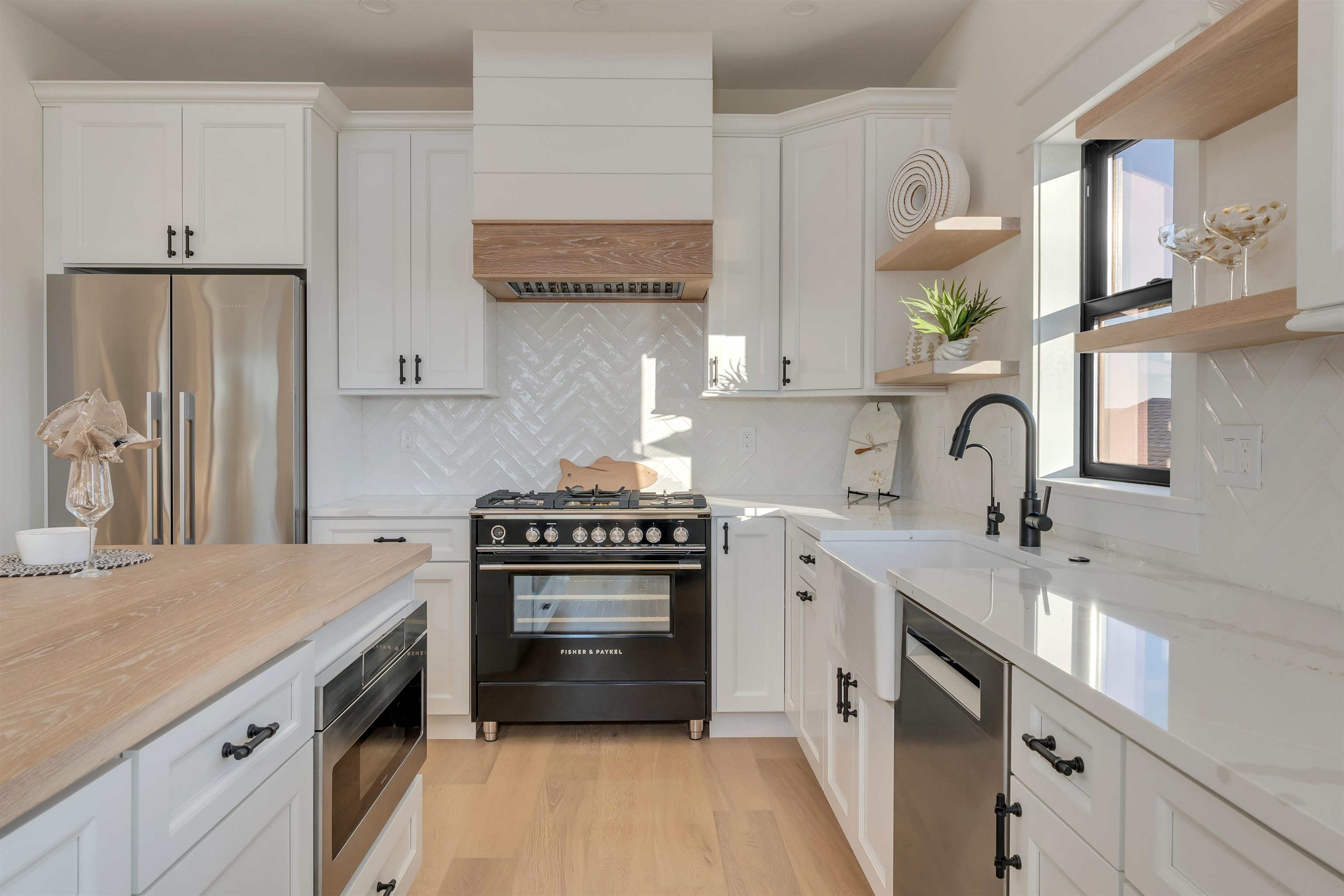 615 W Spruce Avenue