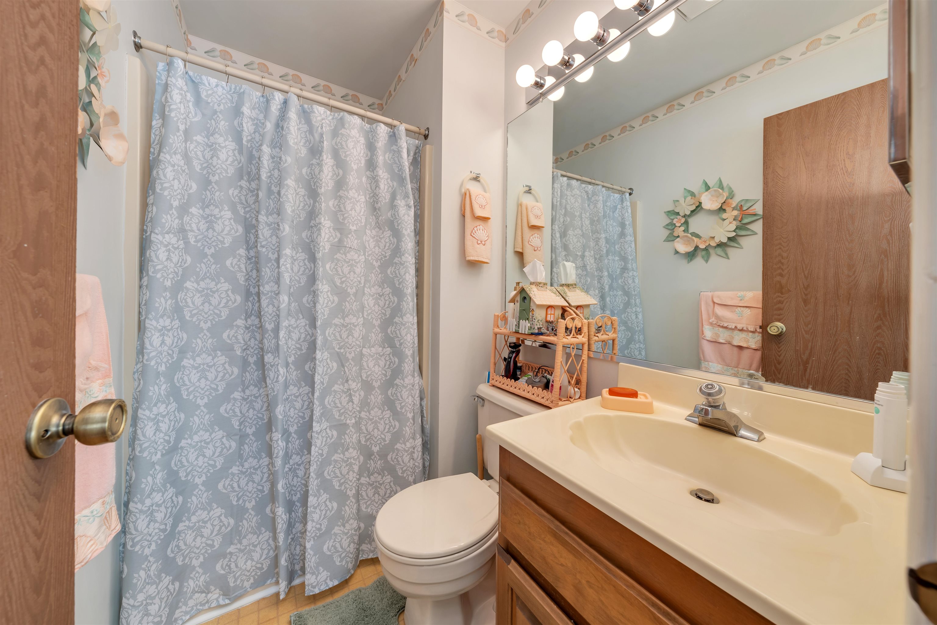 279 13th Street - Picture 28