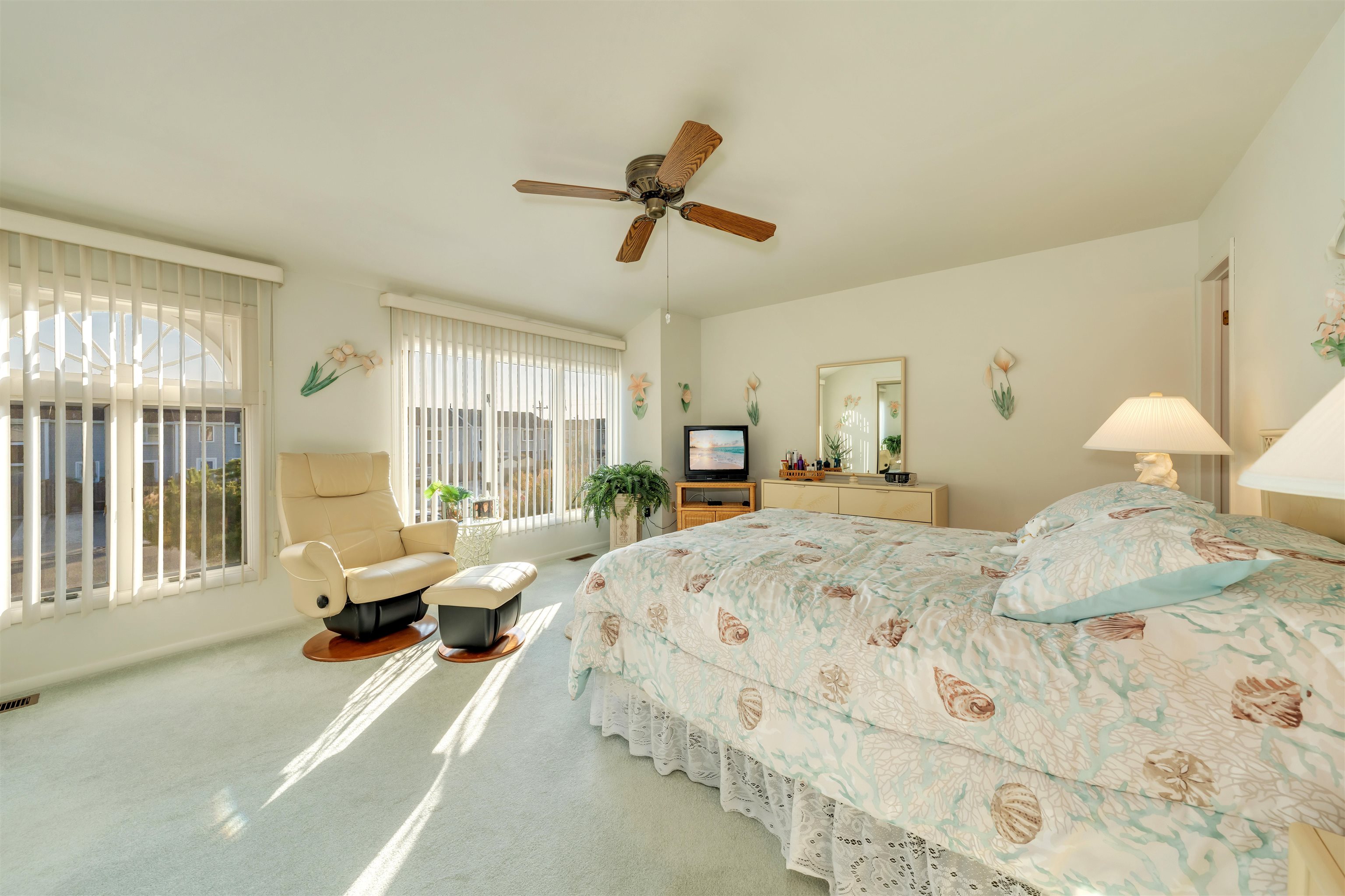 279 13th Street - Picture 30