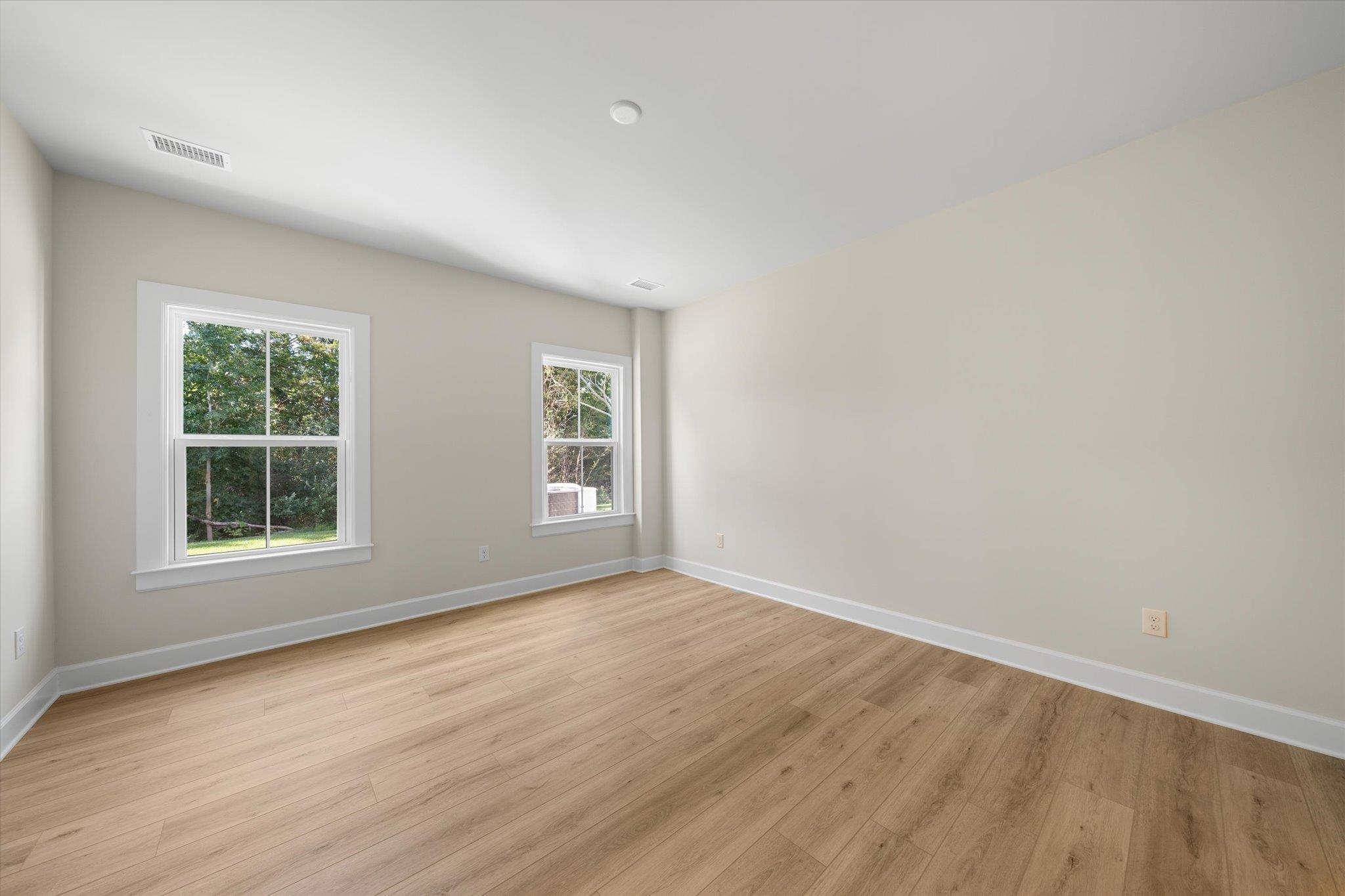 203 Southgate Road Road - Picture 14