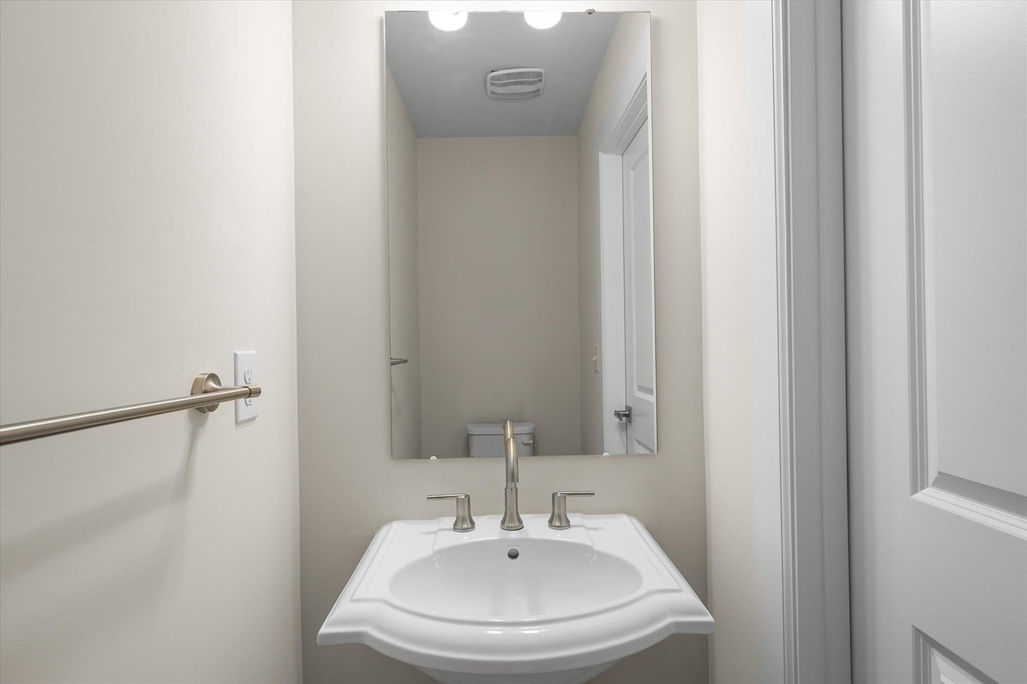 203 Southgate Road Road - Picture 9