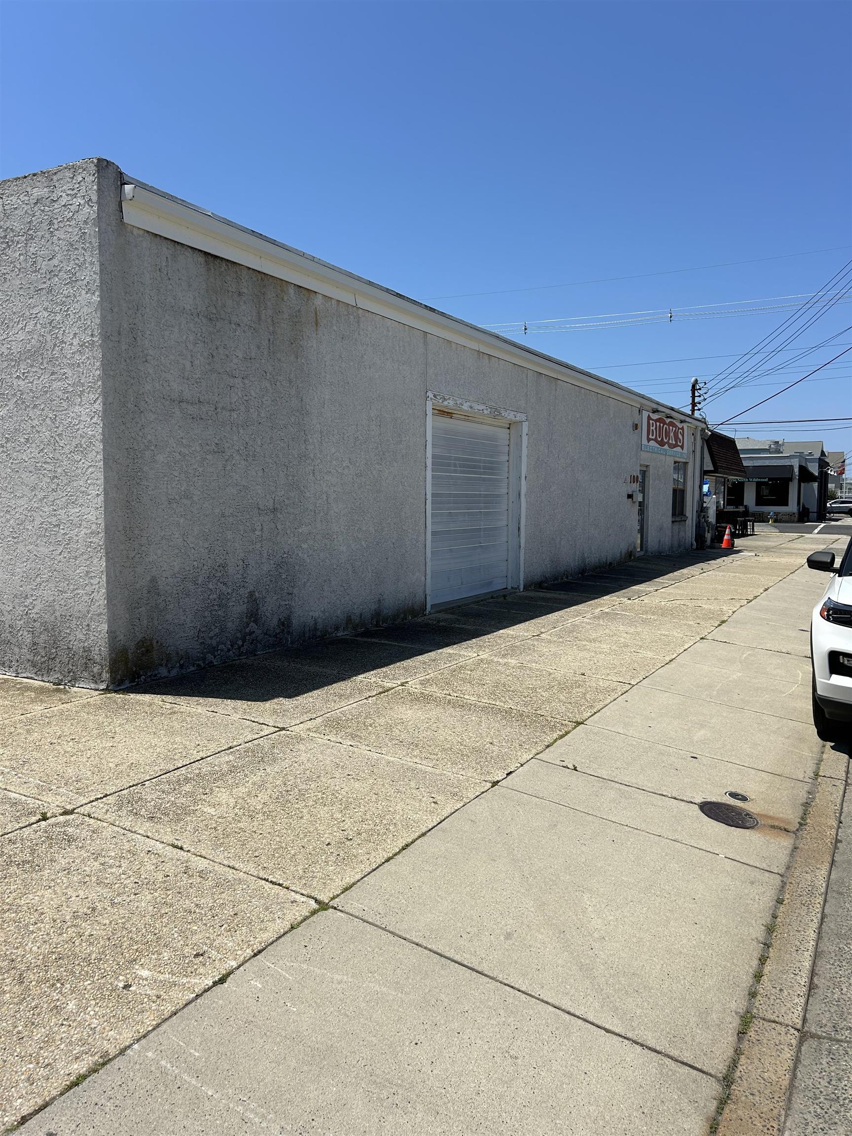 100 E 7th Avenue