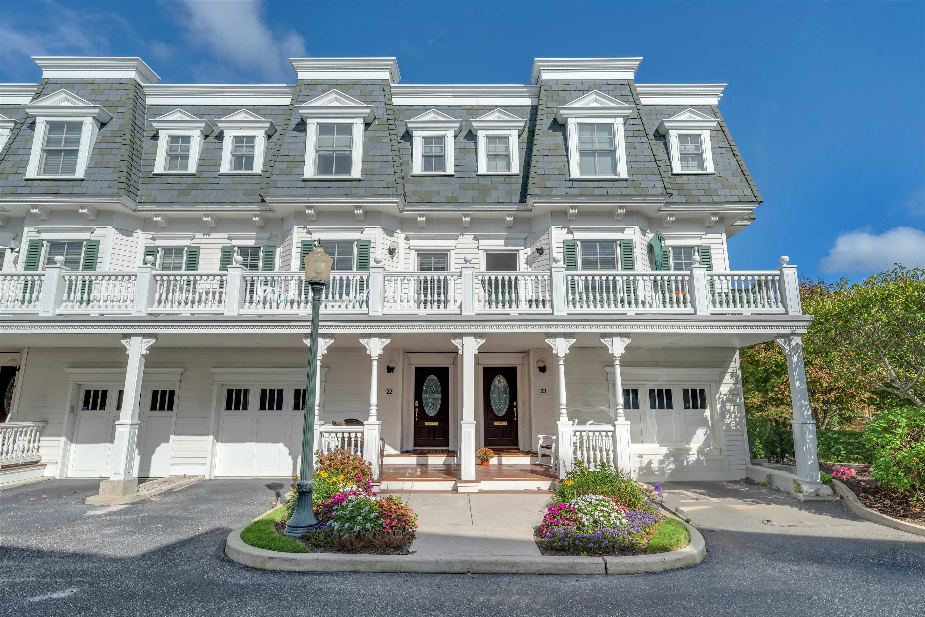 201 Beach Avenue 22