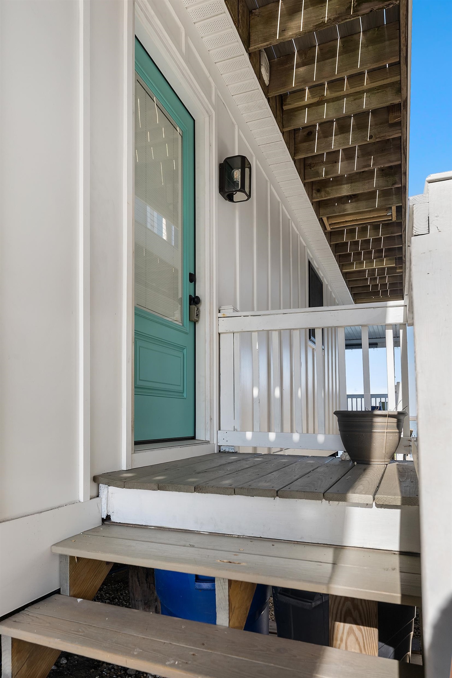 709 Beach Creek - Picture 24