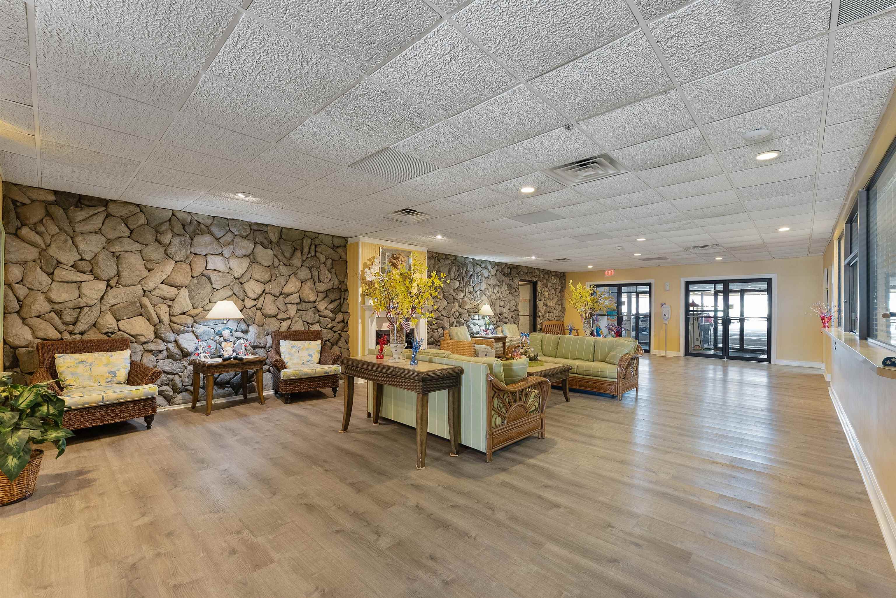 500 Kennedy Drive - Picture 19