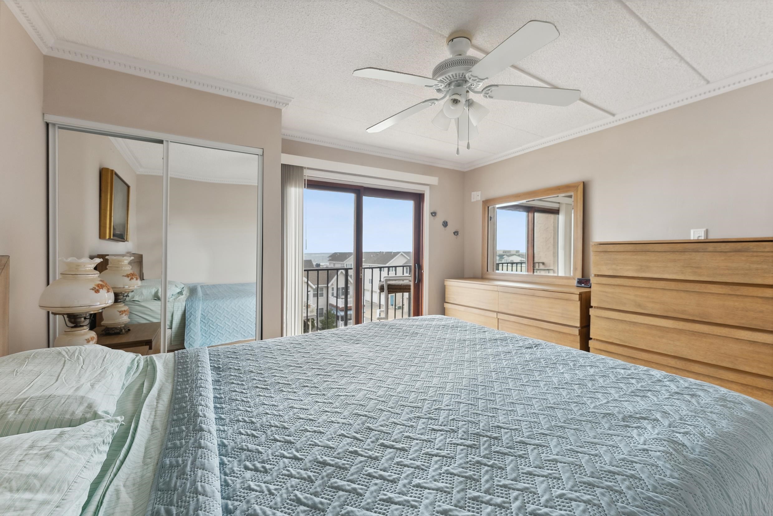 500 Kennedy Drive - Picture 9