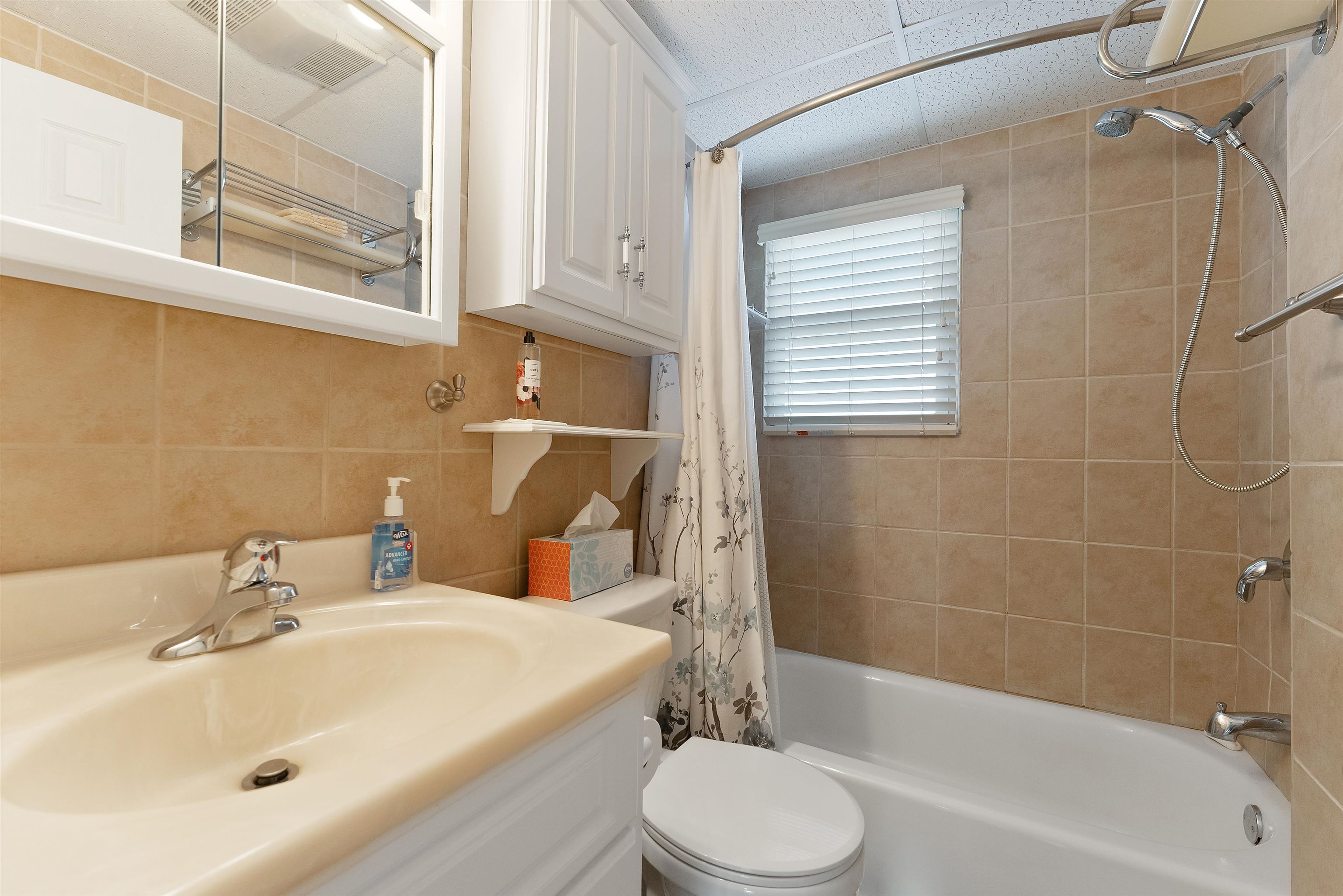 412 E St Paul Avenue - Picture 13