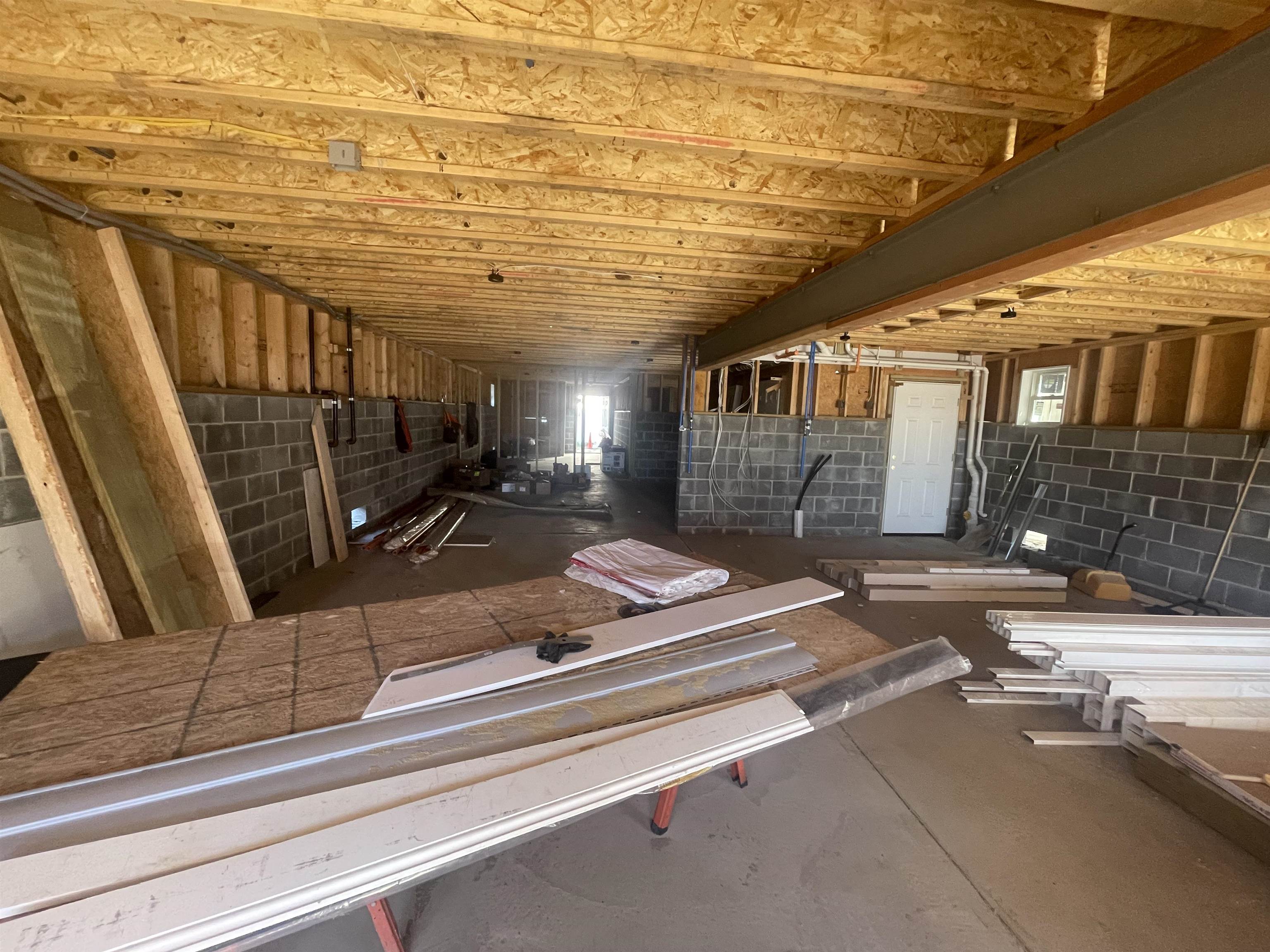 247 W Oak Avenue - Picture 15