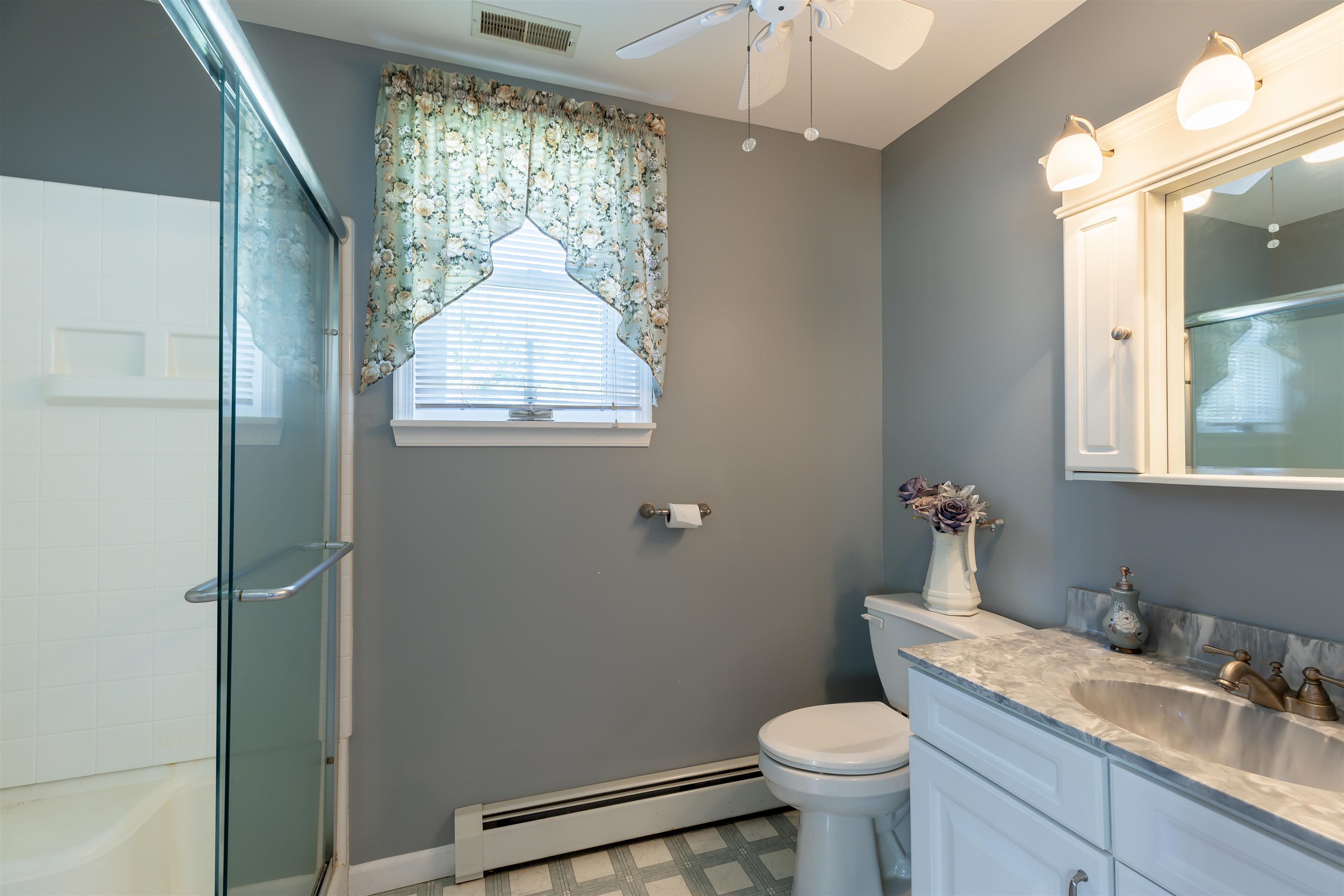 35 Maple Avenue - Picture 28