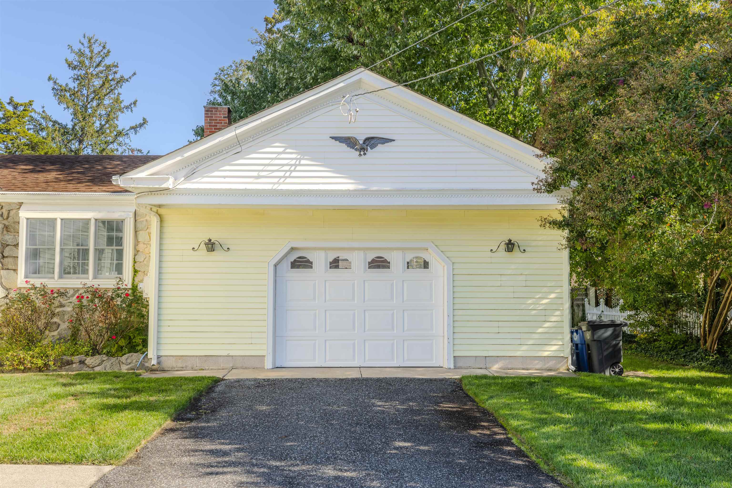 35 Maple Avenue - Picture 32