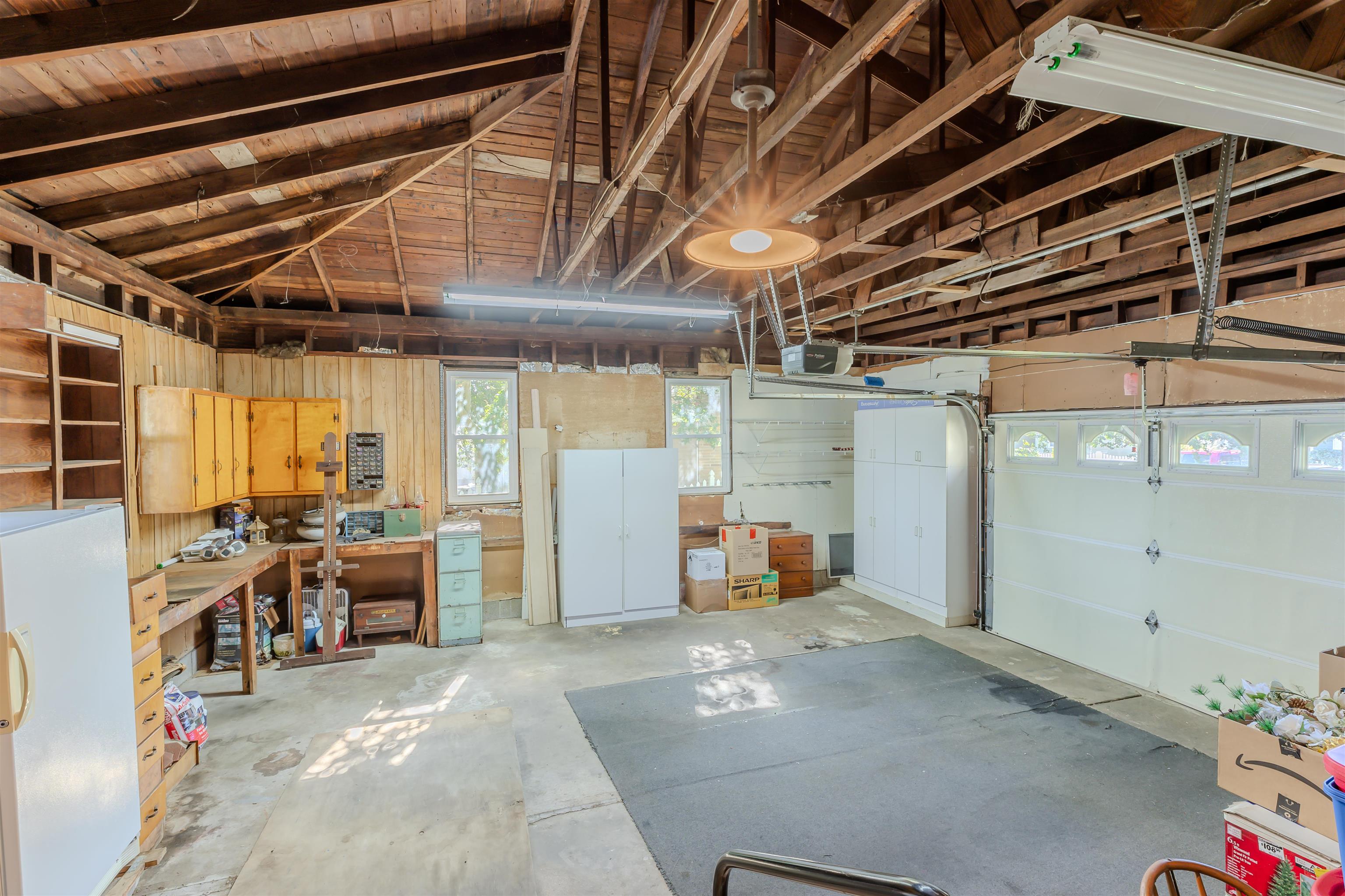 35 Maple Avenue - Picture 34