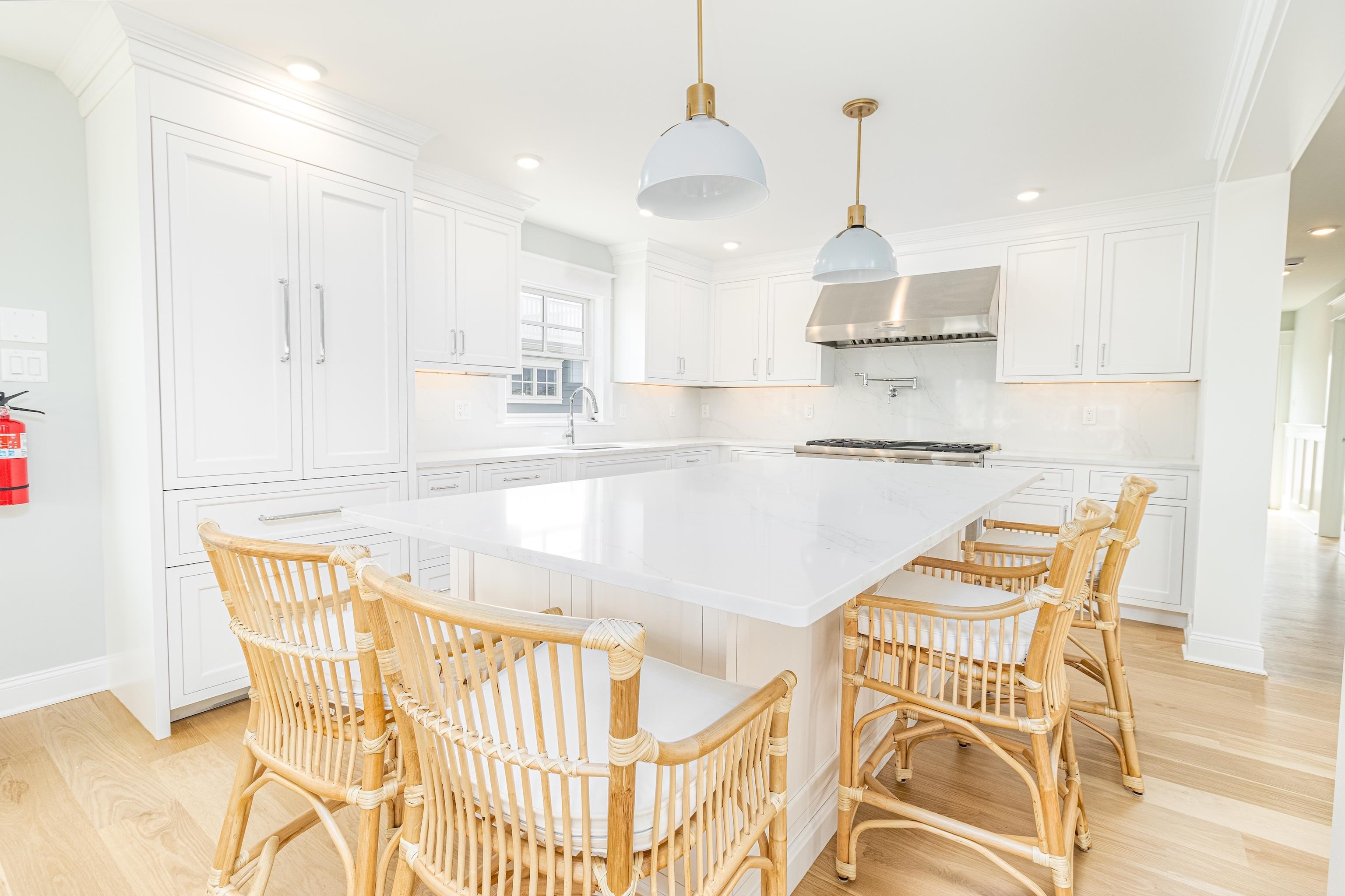 https://cdnparap40.paragonrels.com/ParagonImages/Property/P4/CAPEMAY/243128/18/0/0/e5c8eef3b7d296b70765e47e078730a8/1/b617b7ff37d11d4989a9e2acc988c1b8/243128-56f5127a-a05b-4db3-8fcb-5ebc890d312b.JPG