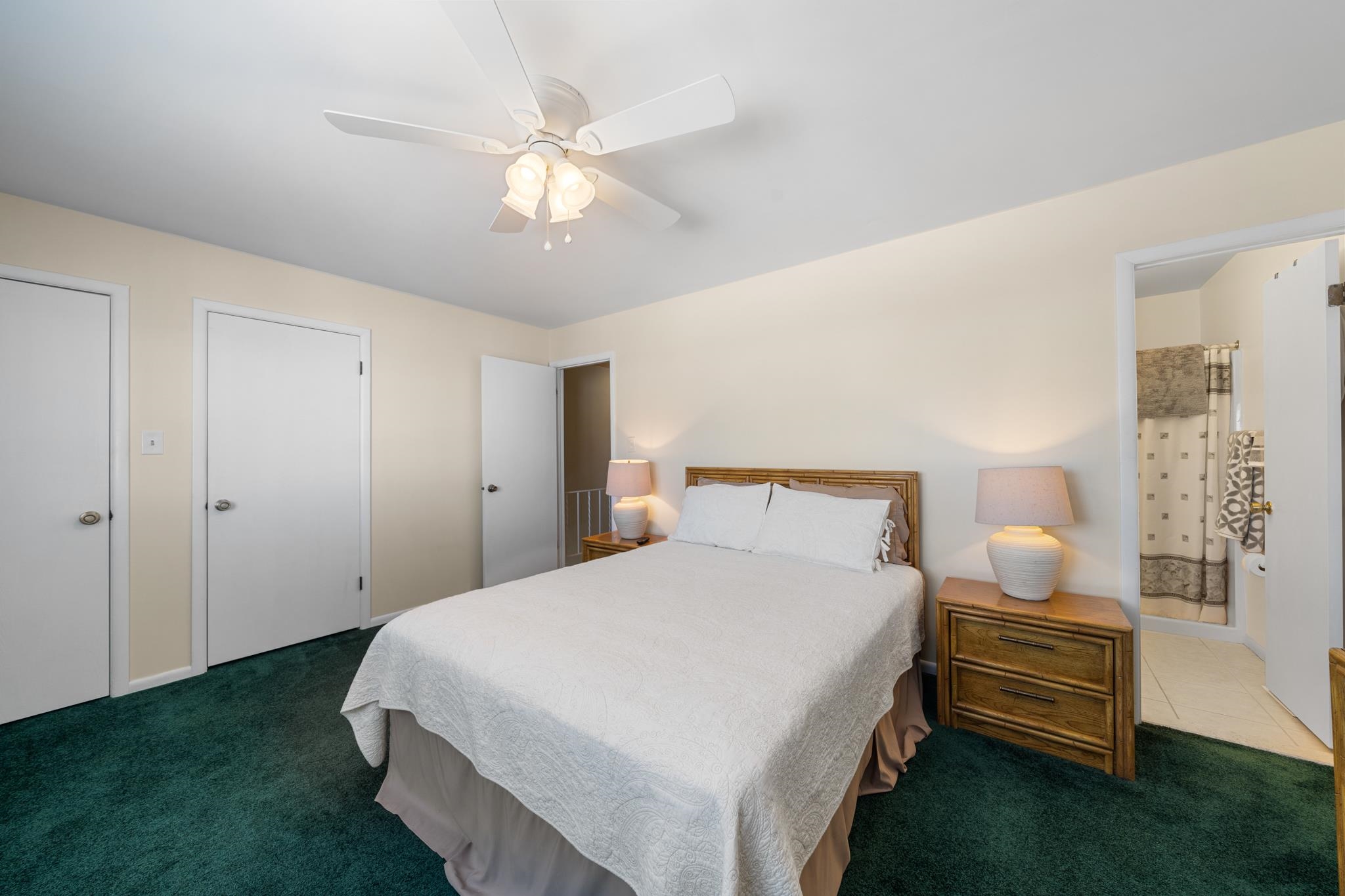 https://cdnparap40.paragonrels.com/ParagonImages/Property/P4/CAPEMAY/243198/12/0/0/477deb253eb5afcb7a8cb785632ba03c/1/e71fbf039c8eddd8bd63c91dc5768481/243198-d1643e30-b7d4-43d9-805c-8f4c237883f6.JPG