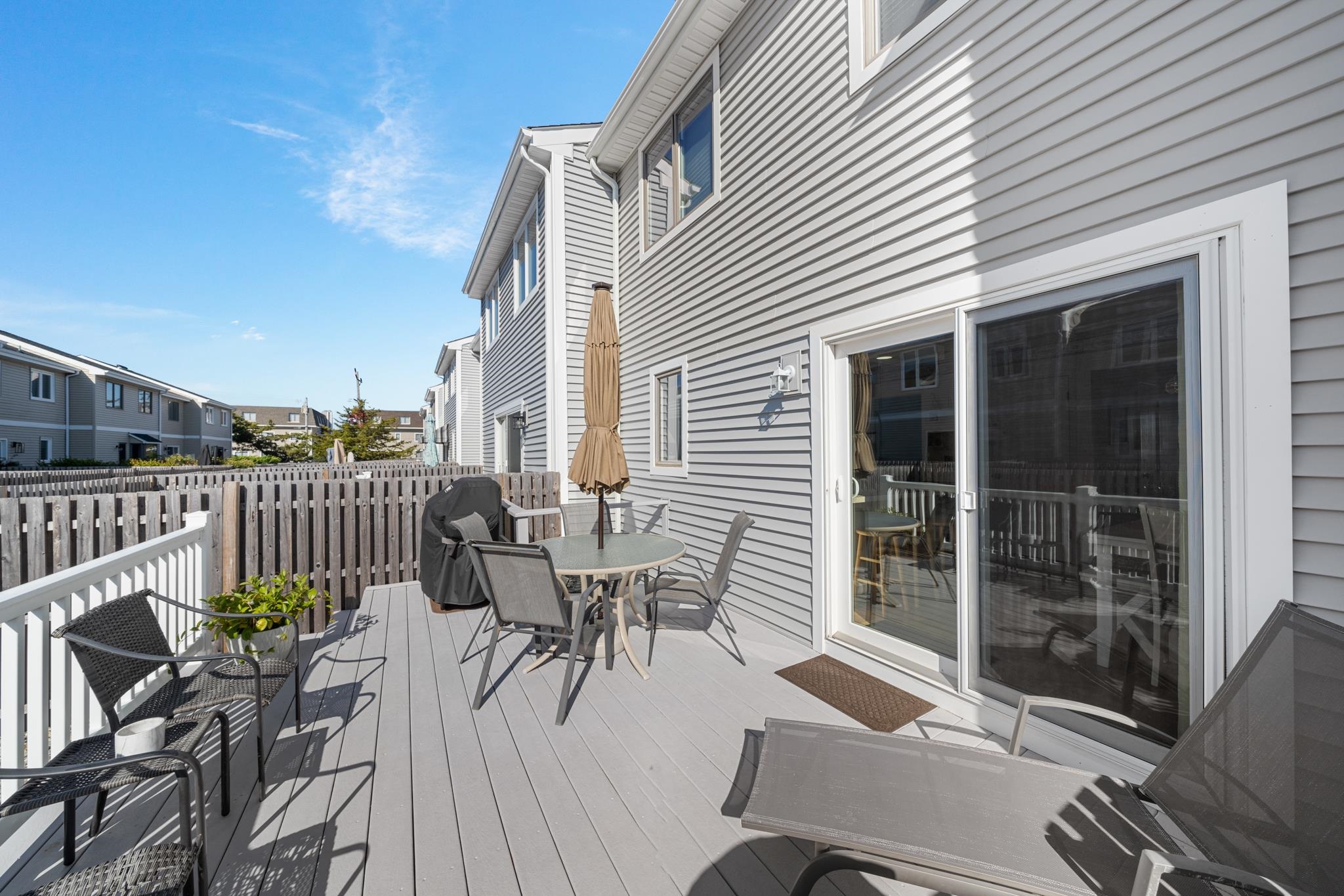https://cdnparap40.paragonrels.com/ParagonImages/Property/P4/CAPEMAY/243198/18/0/0/73eb7320039910af3c82afe2cfcbe884/1/e71fbf039c8eddd8bd63c91dc5768481/243198-964ee8f8-9723-4589-9286-fdc70714b651.JPG