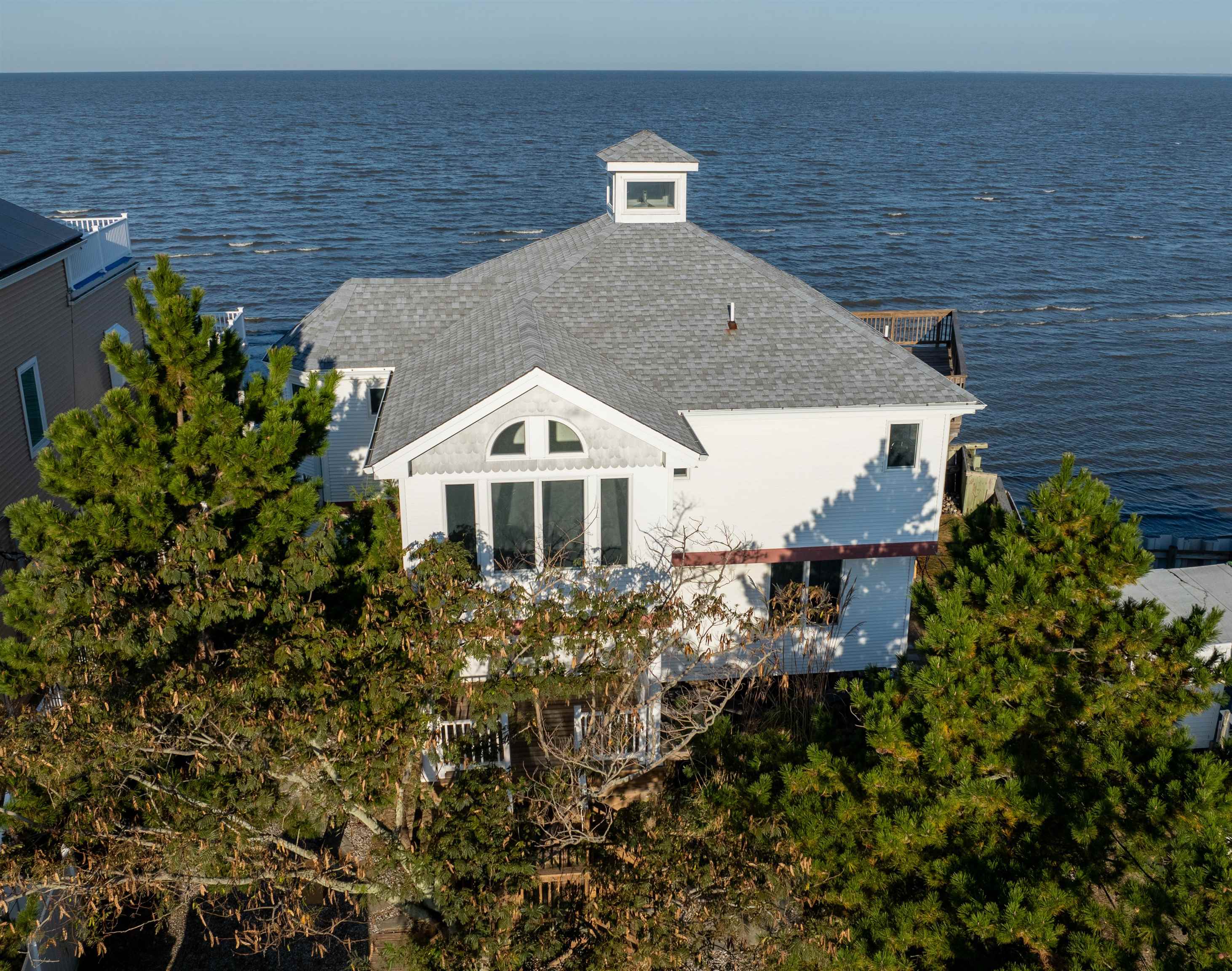 147 Beach Avenue - Cape May Court House