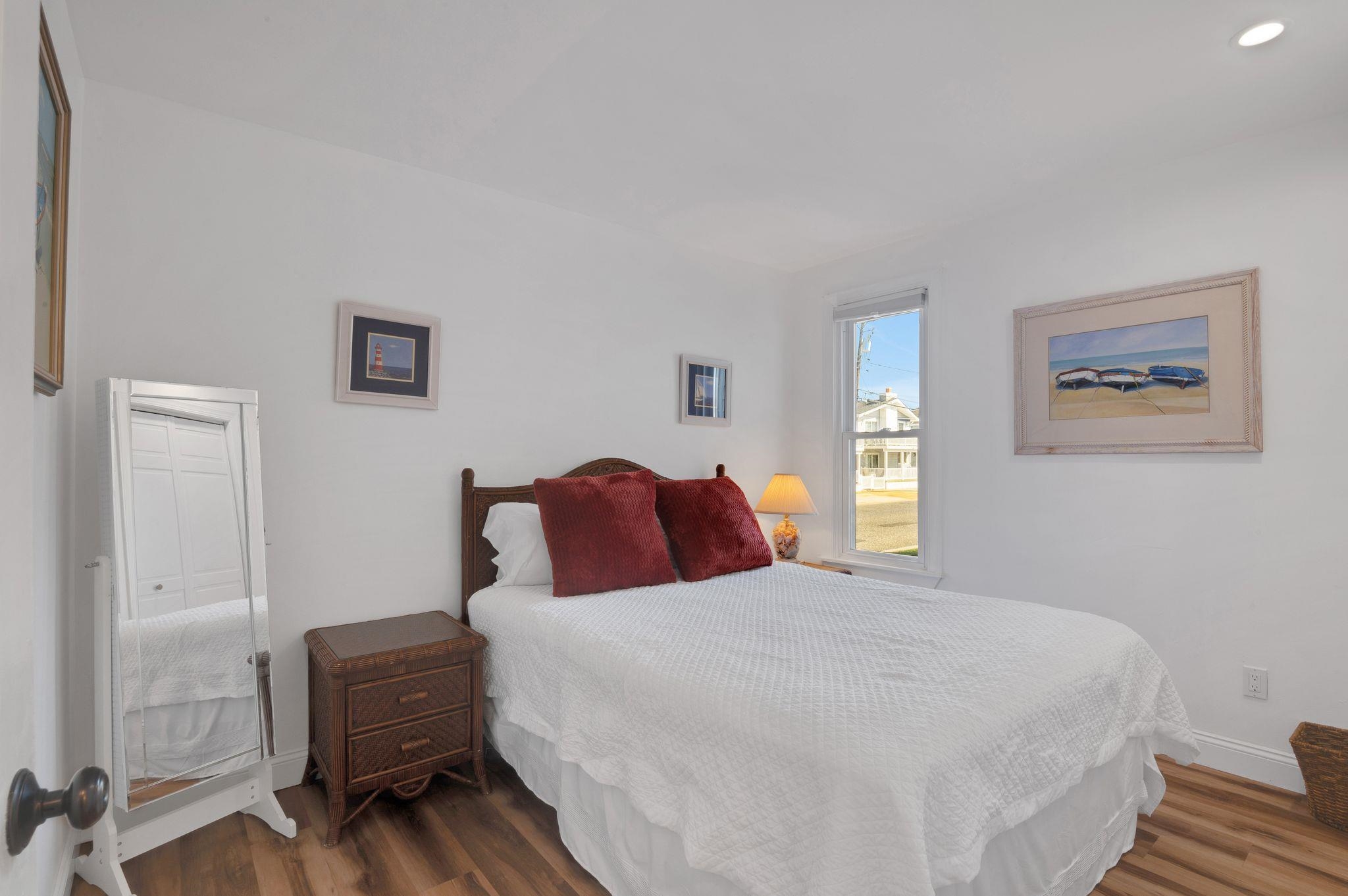 694 21st Street - Picture 4