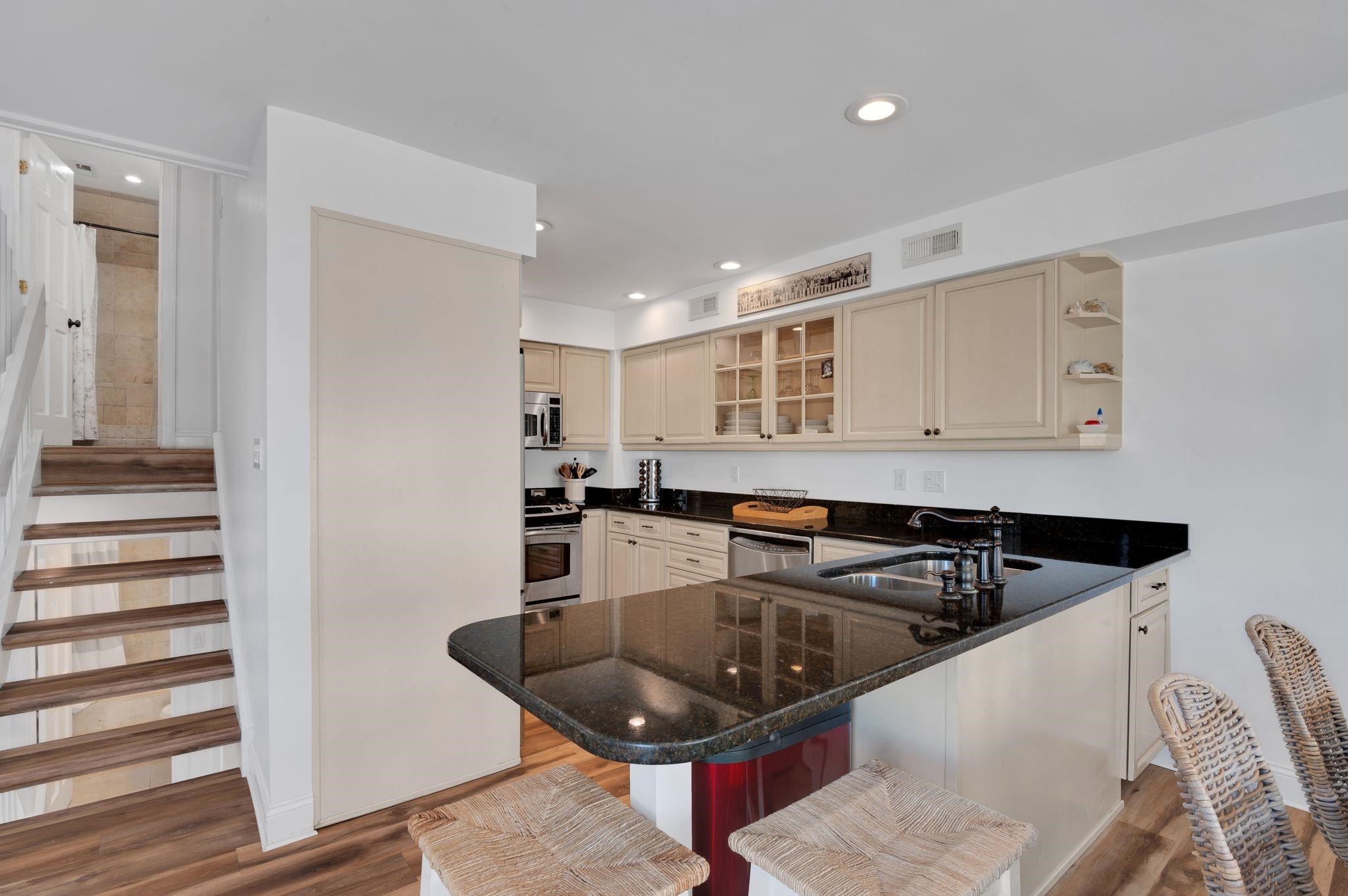 694 21st Street - Picture 7