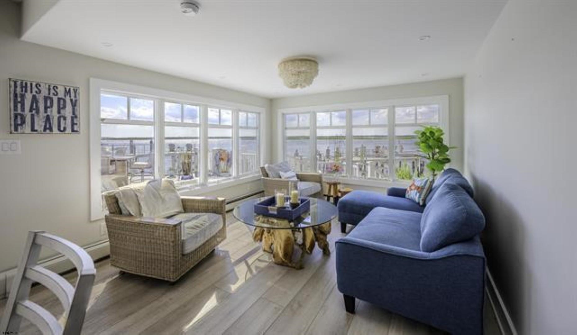 300 N 33rd Avenue