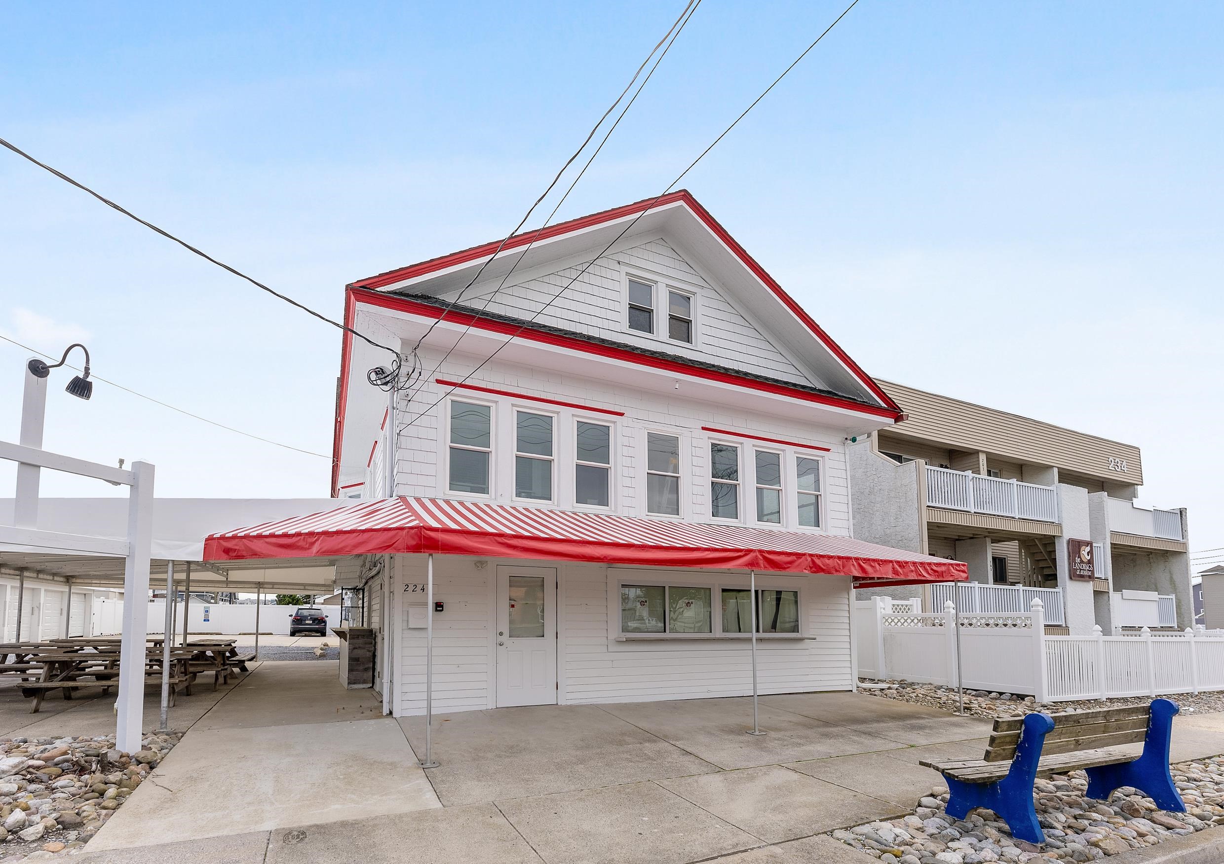 224 21st Street - Avalon
