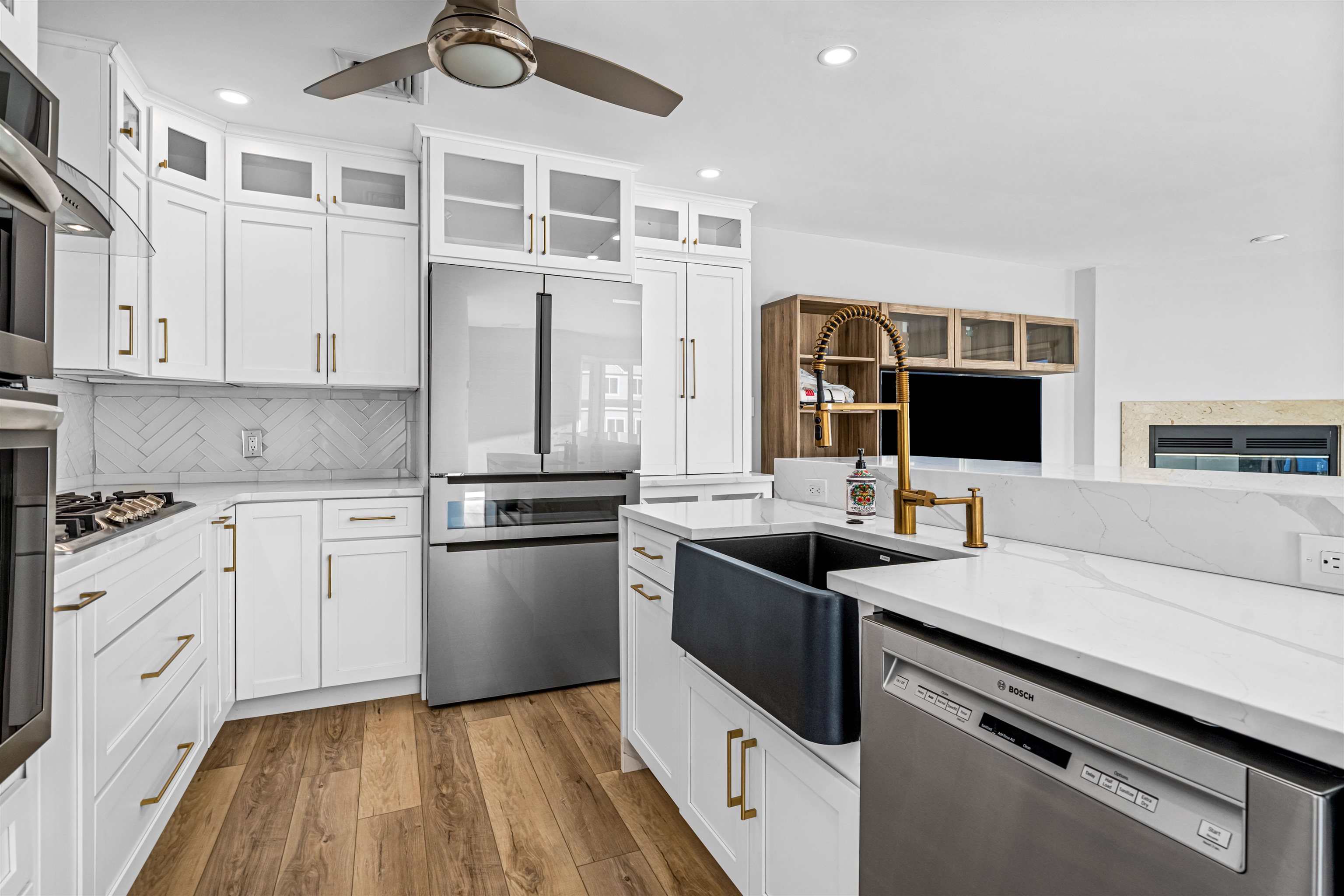 902 Ocean Drive - Picture 14