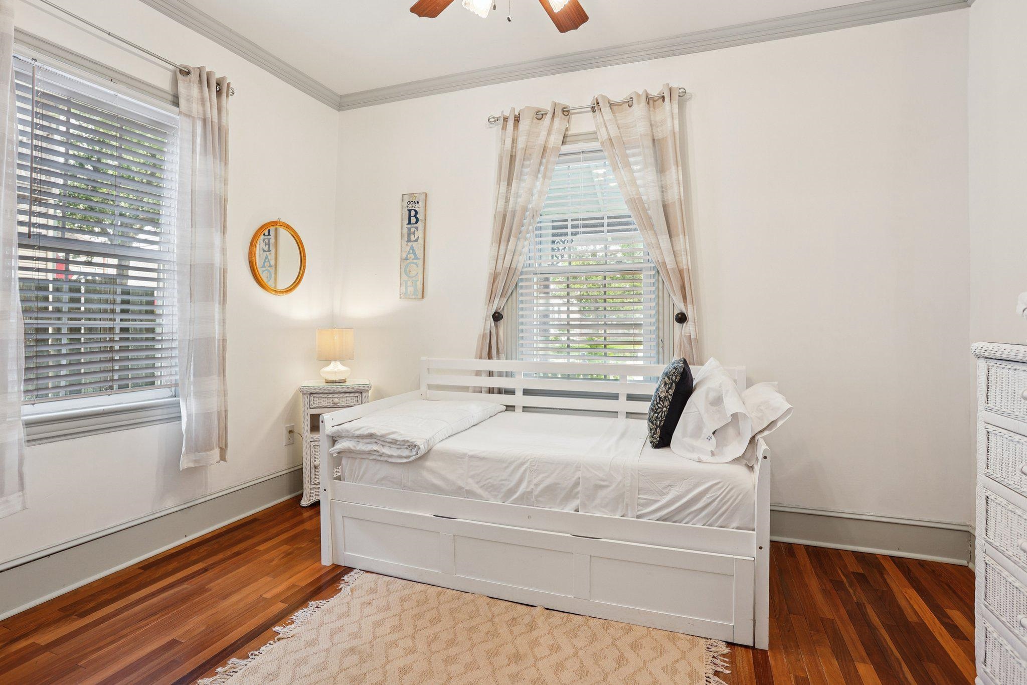 416 Broadway - Picture 28