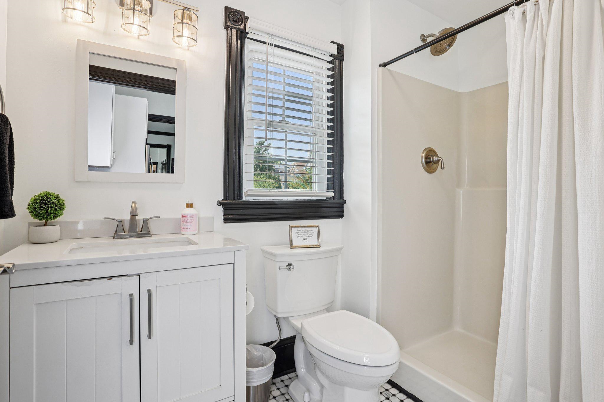 414-416 Broadway - Picture 26