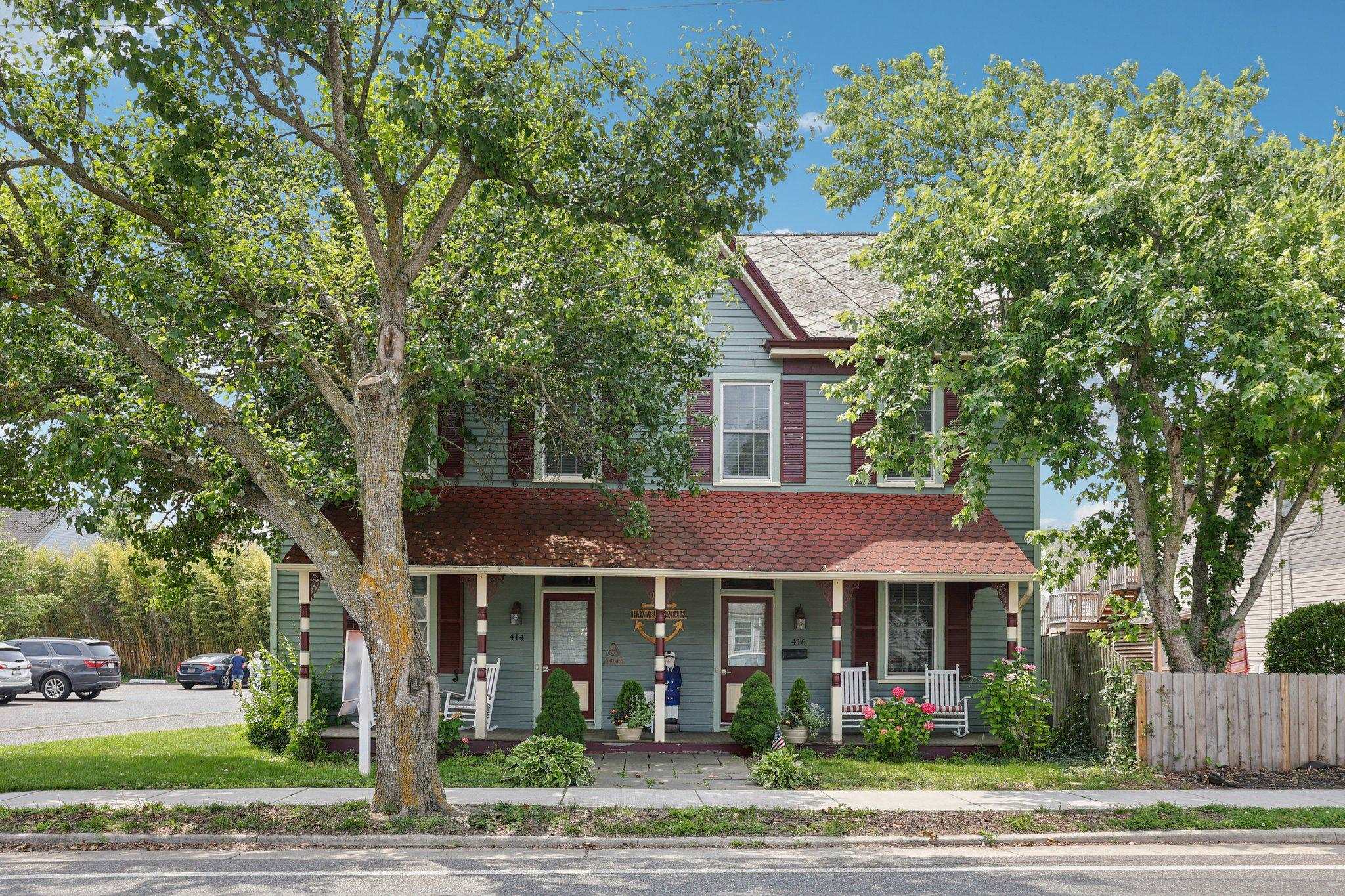 414-416 Broadway