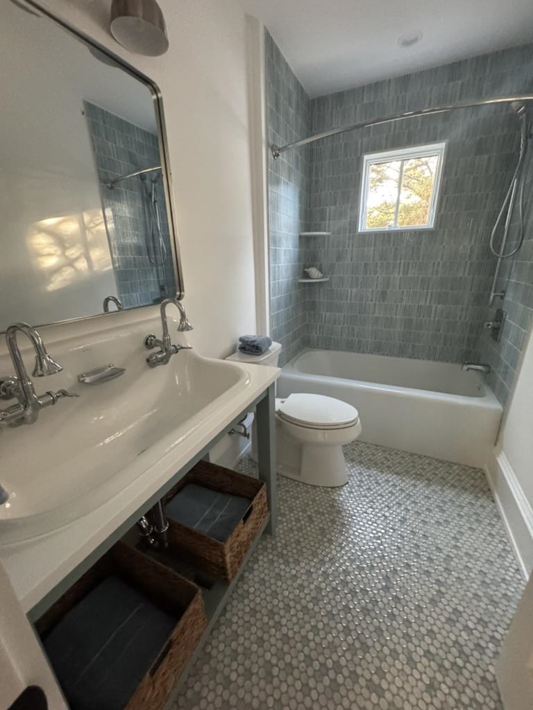 281 7th Street