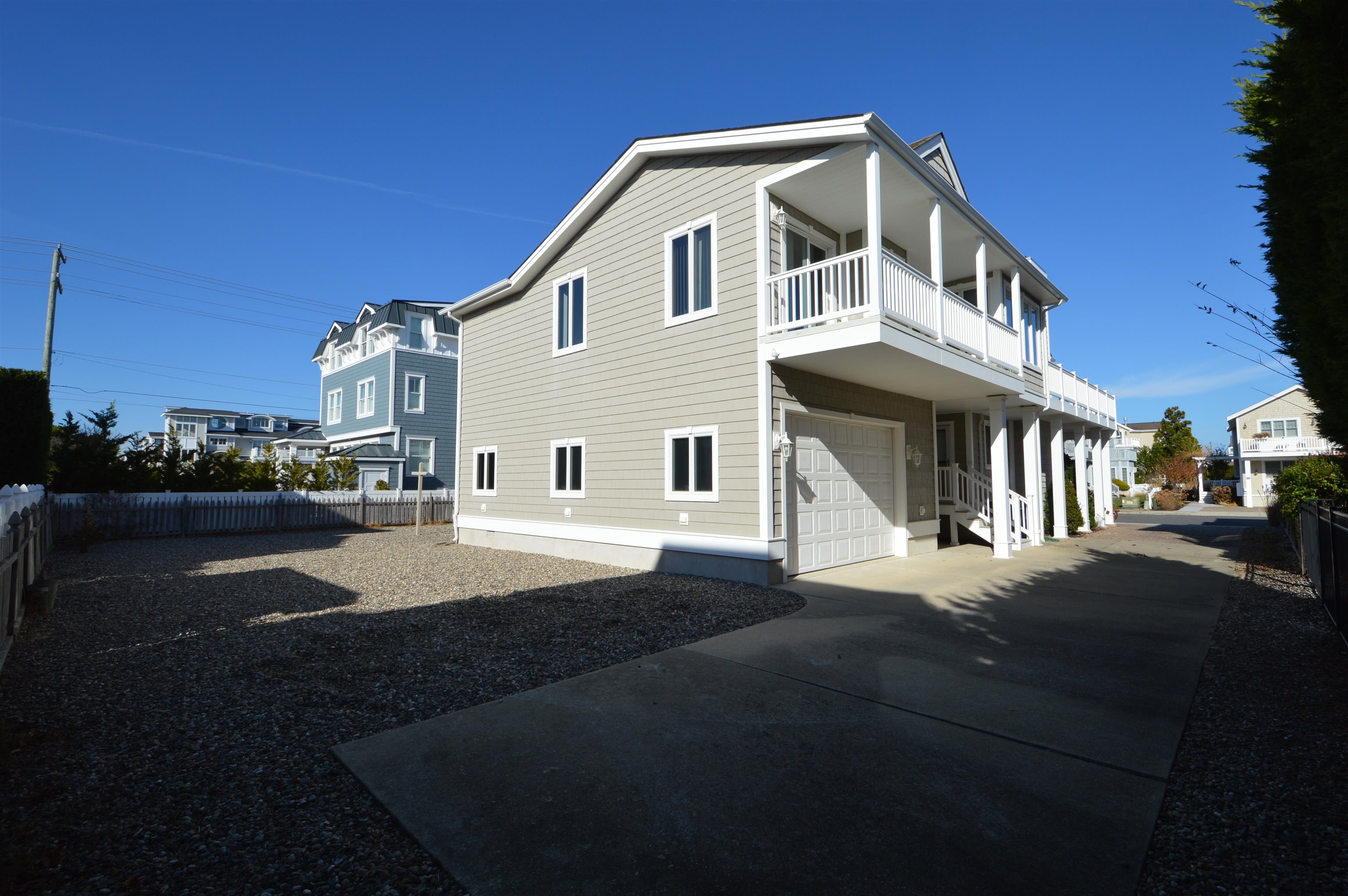 https://cdnparap40.paragonrels.com/ParagonImages/Property/P4/CAPEMAY/243459/7/0/0/4bc7f911342dcaa1026d648e0dd066ab/1/a256115488edca07715a095af2660c45/243459-fb8274ad-4220-4774-9a63-6371888f7ef6.JPG